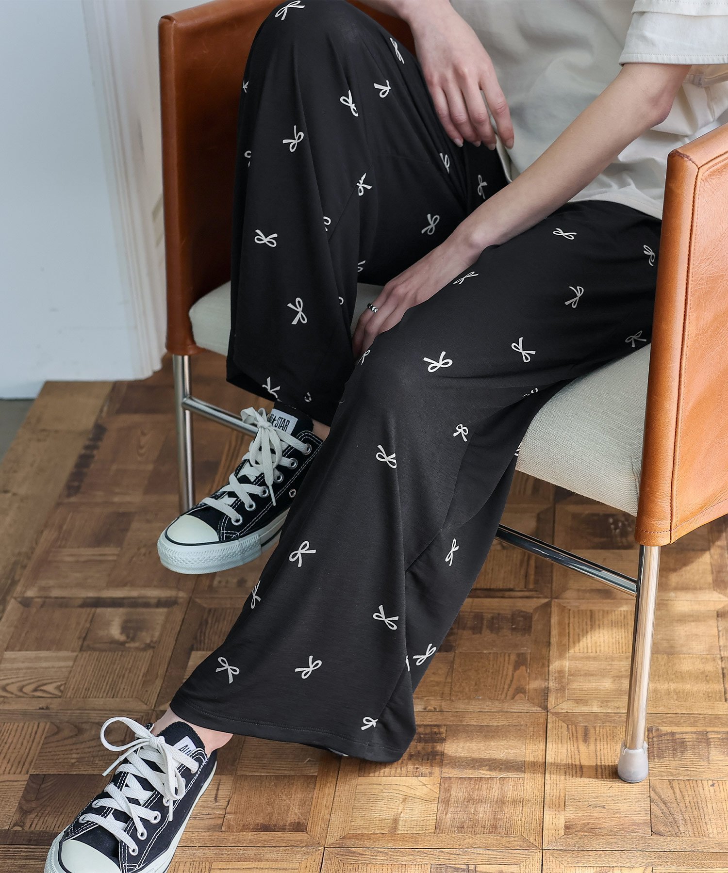 【ヴィータフェリーチェ/VitaFelice】のクールロングパンツ インテリア・キッズ・メンズ・レディースファッション・服の通販 founy(ファニー) 　ファッション　Fashion　レディースファッション　WOMEN　パンツ　Pants　エスニック　Ethnic　リラックス　Relax　ロング　Long　ワイド　Wide　リボンブラック|ID: prp329100004528025 ipo3291000000032018913