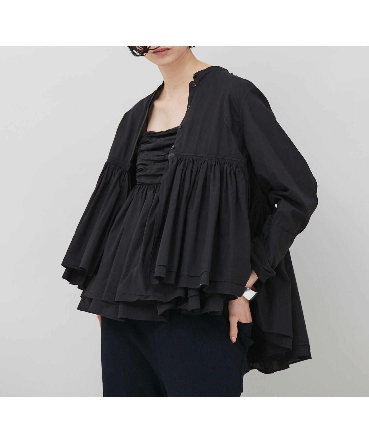 【カレンソロジー/Curensology】のレイヤードギャザーブラウス インテリア・キッズ・メンズ・レディースファッション・服の通販 founy(ファニー) 　ファッション　Fashion　レディースファッション　WOMEN　トップス・カットソー　Tops/Tshirt　シャツ/ブラウス　Shirts/Blouses　エレガント 上品　Elegant　春　Spring　ギャザー　Gather　シンプル　Simple　デニム　Denim　バランス　Balance　S/S・春夏　Ss・Spring/Summer　夏　Summer　ブラック09|ID: prp329100004528098 ipo3291000000032276208
