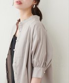 【ナチュラルクチュール/natural couture】のパール釦ヨーク切替5分袖シャツブラウス 人気、トレンドファッション・服の通販 founy(ファニー) ファッション Fashion レディースファッション WOMEN トップス・カットソー Tops/Tshirt シャツ/ブラウス Shirts/Blouses 2025年 2025 2025春夏・S/S Ss,Spring/Summer,2025 キャミワンピース Cami Dress シンプル Simple デニム Denim パール Pearl ボトム Bottom ヨーク Yoke エレガント 上品 Elegant 人気 Popularity 切替 Switching thumbnail グレー|ID: prp329100004528153 ipo3291000000032509675