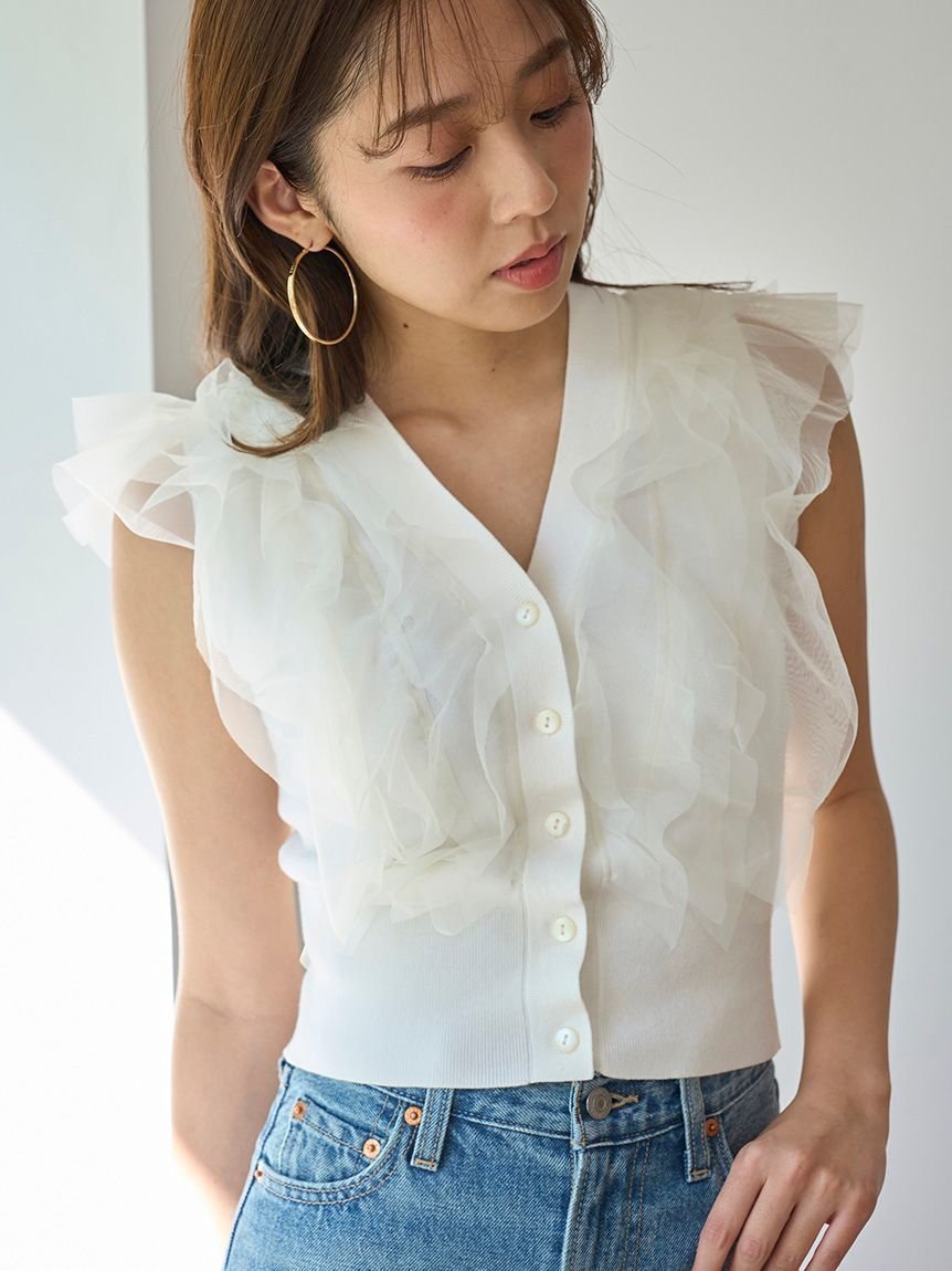【スナイデル/SNIDEL】のチュールフリルノースリニットプルオーバー 人気、トレンドファッション・服の通販 founy(ファニー) 　ファッション　Fashion　レディースファッション　WOMEN　トップス・カットソー　Tops/Tshirt　ニット　Knit Tops　プルオーバー　Pullover　おすすめ　Recommend　ウェーブ　Wave　コンパクト　Compact　ストレート　Straight　バランス　Balance　フリル　Frills　フロント　Front　ベスト　Vest　人気　Popularity　今季　This Season　定番　Standard　春　Spring　 other-1|ID: prp329100004528257 ipo3291000000032311495