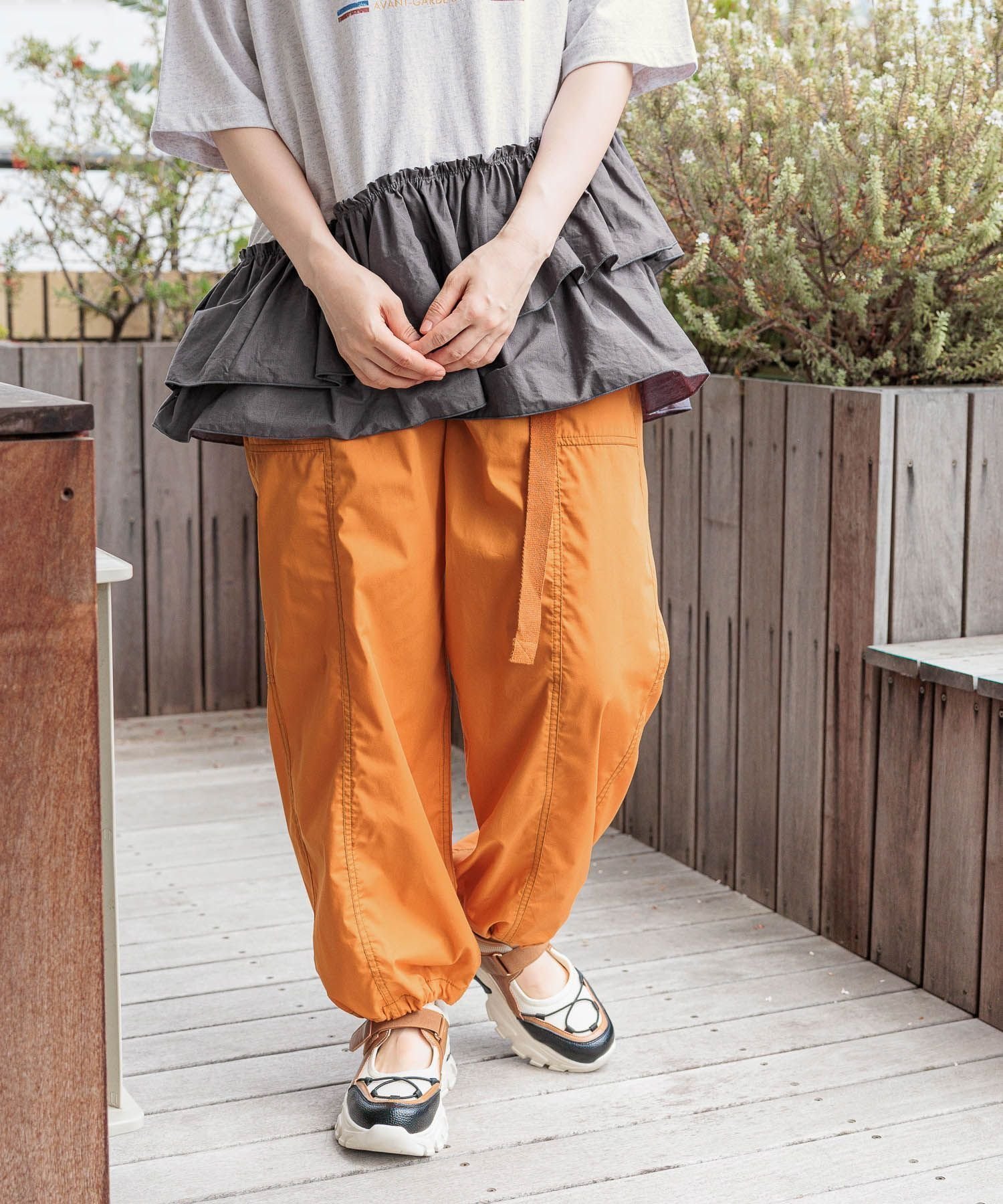 【ニコアンド/niko and】のDRYチルイージーベルトパンツ インテリア・キッズ・メンズ・レディースファッション・服の通販 founy(ファニー) 　ファッション　Fashion　レディースファッション　WOMEN　パンツ　Pants　ベルト　Belts　おすすめ　Recommend　コンパクト　Compact　ジャケット　Jacket　ワイド　Wide　オレンジ40|ID: prp329100004528288 ipo3291000000032020052
