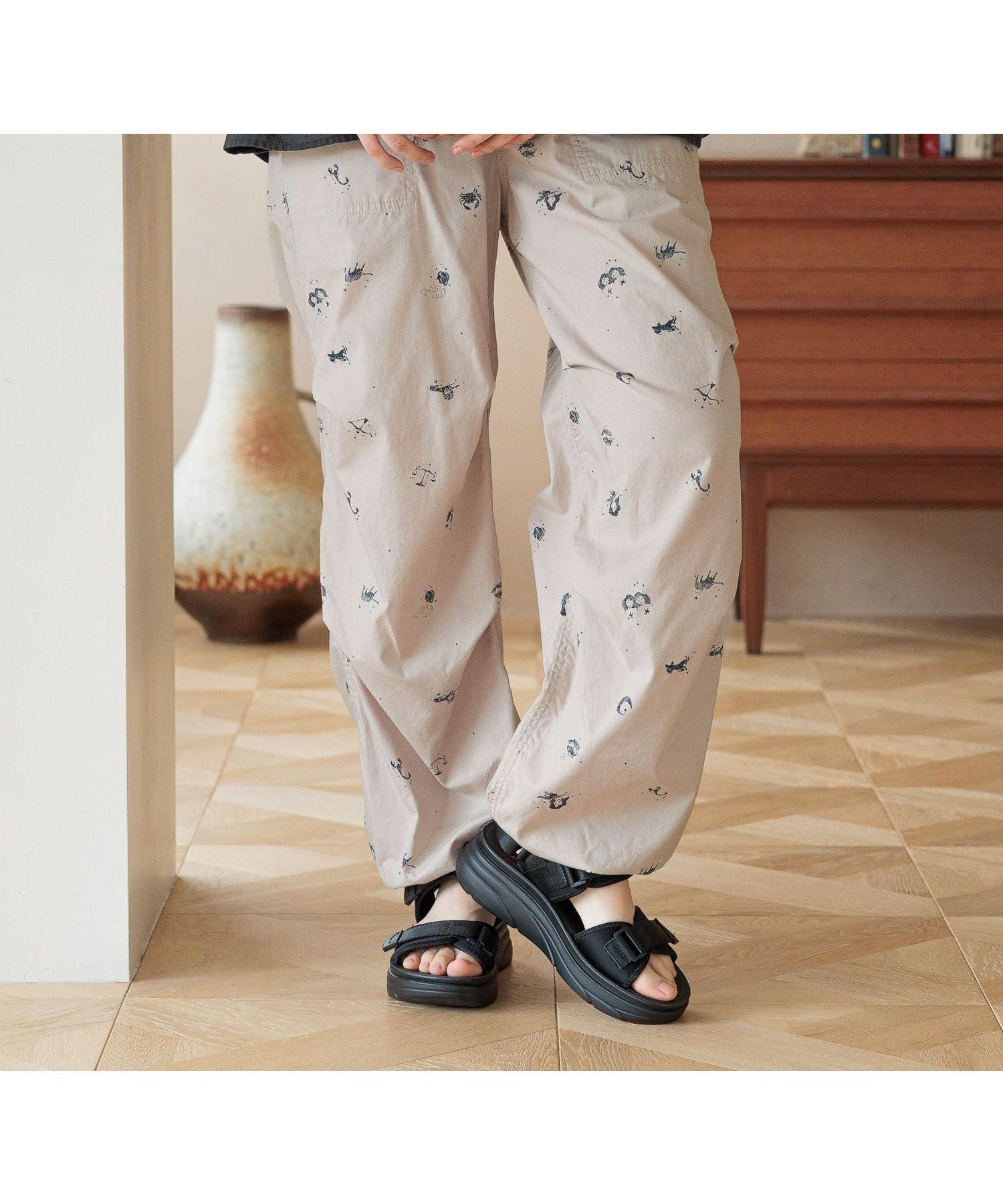 【ニコアンド/niko and】のDRYチルイージープリントパンツ インテリア・キッズ・メンズ・レディースファッション・服の通販 founy(ファニー) 　ファッション　Fashion　レディースファッション　WOMEN　パンツ　Pants　おすすめ　Recommend　カーゴパンツ　Cargo Pants　プリント　Print　ベージュ星座56|ID: prp329100004528295 ipo3291000000032020083