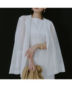【アニュアンス/anuans】のジオメトリックレースダブルジャケット 人気、トレンドファッション・服の通販 founy(ファニー) ファッション Fashion レディースファッション Fashion for Women アウター Coat / Outerwear Collection レディースジャケット・軽アウター Jackets ジャケット Jacket, Outerwear ダブル Double, Double-Breasted パターン Pattern, Design Print フラット Flat, Flat Shoes ラグジュアリー Luxury, Elegant ラッセル Raschel, Raschel Lace リアル Real, Realistic レース Lace, Lace Fabric |ID:prp329100004528366