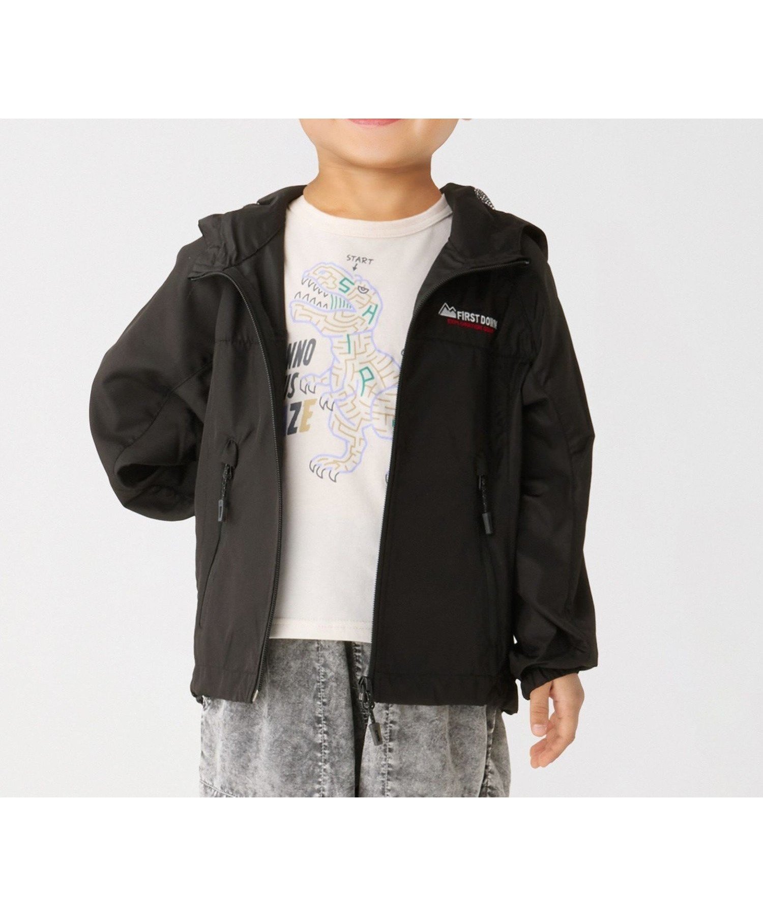 【シップス/SHIPS / KIDS】の【SHIPS Colors 別注】FIRST DOWN 90~140cm /ライト フード ブルゾン インテリア・キッズ・メンズ・レディースファッション・服の通販 founy(ファニー) 　ファッション　Fashion　キッズファッション　KIDS　アウトドア　Outdoor　ダウン　Down　ブルゾン　Blouson　ポーチ　Pouch　別注　Special Order　A/W・秋冬　Aw・Autumn/Winter・Fw・Fall-Winter　軽量　Lightweight　ブラック|ID: prp329100004528439 ipo3291000000032020683