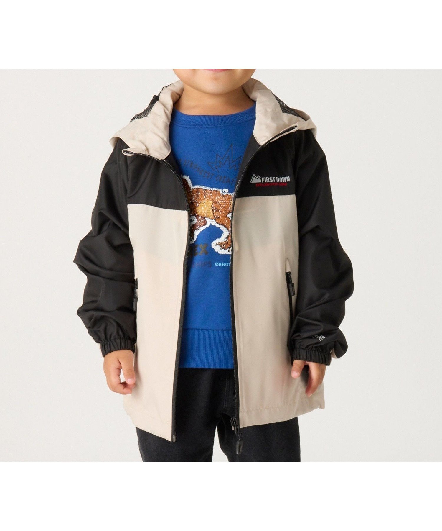 【シップス/SHIPS / KIDS】の【SHIPS Colors 別注】FIRST DOWN 90~140cm /ライト フード ブルゾン インテリア・キッズ・メンズ・レディースファッション・服の通販 founy(ファニー) 　ファッション　Fashion　キッズファッション　KIDS　アウトドア　Outdoor　ダウン　Down　ブルゾン　Blouson　ポーチ　Pouch　別注　Special Order　A/W・秋冬　Aw・Autumn/Winter・Fw・Fall-Winter　軽量　Lightweight　ベージュ|ID: prp329100004528439 ipo3291000000032020685