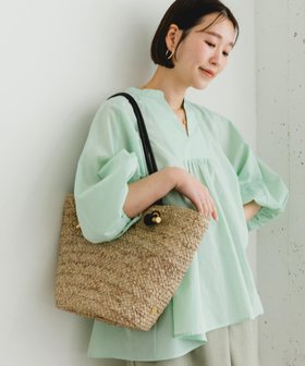 【アーバンリサーチ ロッソ/URBAN RESEARCH ROSSO】の「VERY6月号掲載」 『UR TECH』F by ROSSO イージーリネンボリュームブラウス 人気、トレンドファッション・服の通販 founy(ファニー) 雑誌掲載アイテム Magazine Items ファッション雑誌 Fashion Magazines ヴェリィ VERY ファッション Fashion レディースファッション WOMEN トップス・カットソー Tops/Tshirt シャツ/ブラウス Shirts/Blouses ギャザー Gather 抗菌 Antibacterial スキッパー Skipper スリーブ Sleeve 雑誌 Magazine バランス Balance 6月号 June Issue リネン Linen S/S・春夏 Ss・Spring/Summer 夏 Summer エレガント 上品 Elegant 2025年 2025 2025春夏・S/S Ss,Spring/Summer,2025 |ID:prp329100004528545