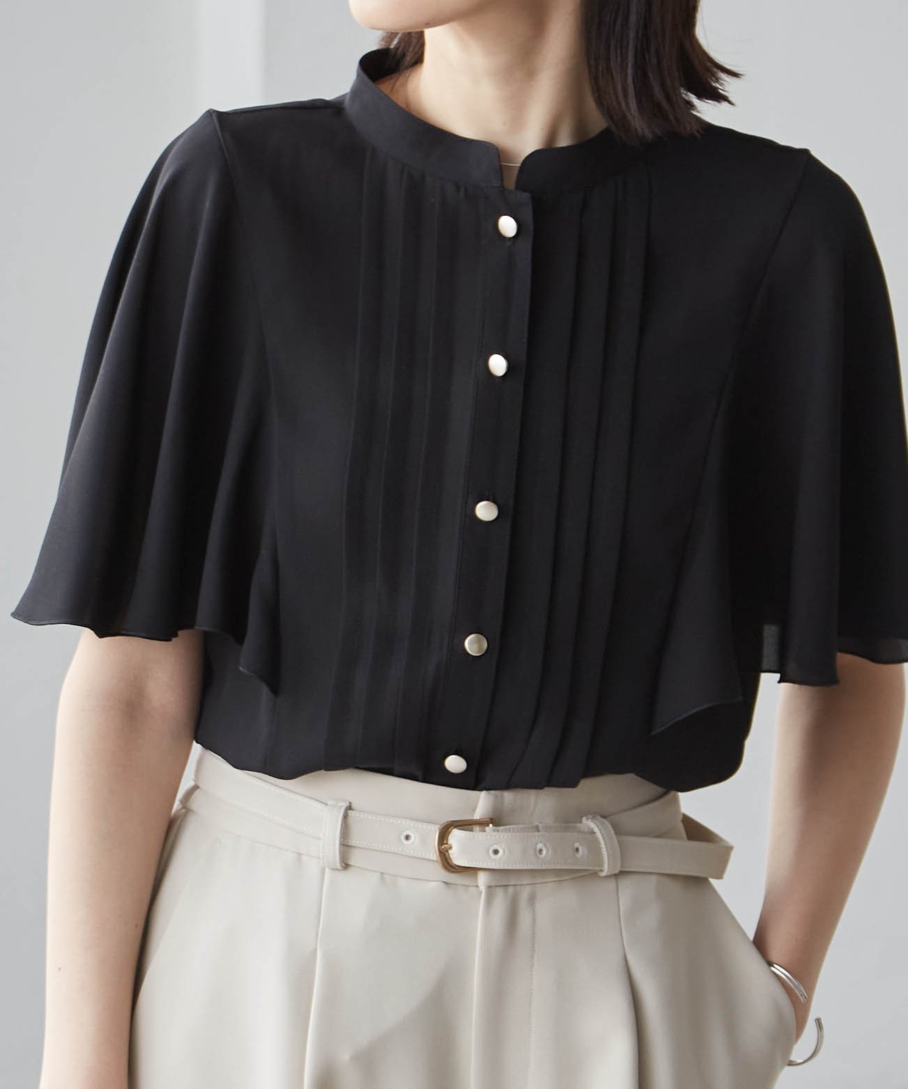 【ラナン/Ranan】のRANAN/ピンタックフレアー袖ブラウス インテリア・キッズ・メンズ・レディースファッション・服の通販 founy(ファニー) 　ファッション　Fashion　レディースファッション　WOMEN　トップス・カットソー　Tops/Tshirt　シャツ/ブラウス　Shirts/Blouses　エレガント 上品　Elegant　カーディガン　Cardigan　クラシック　Classic　ジャケット　Jacket　ジョーゼット　Georgette　スリーブ　Sleeve　デニム　Denim　なめらか　Smooth　フレア　Flare　フロント　Front　ベーシック　Basic　ポケット　Pocket　マーメイド　Mermaid　無地　Plain Color　ロング　Long　おすすめ　Recommend　夏　Summer　ブラック|ID: prp329100004528572 ipo3291000000032319948