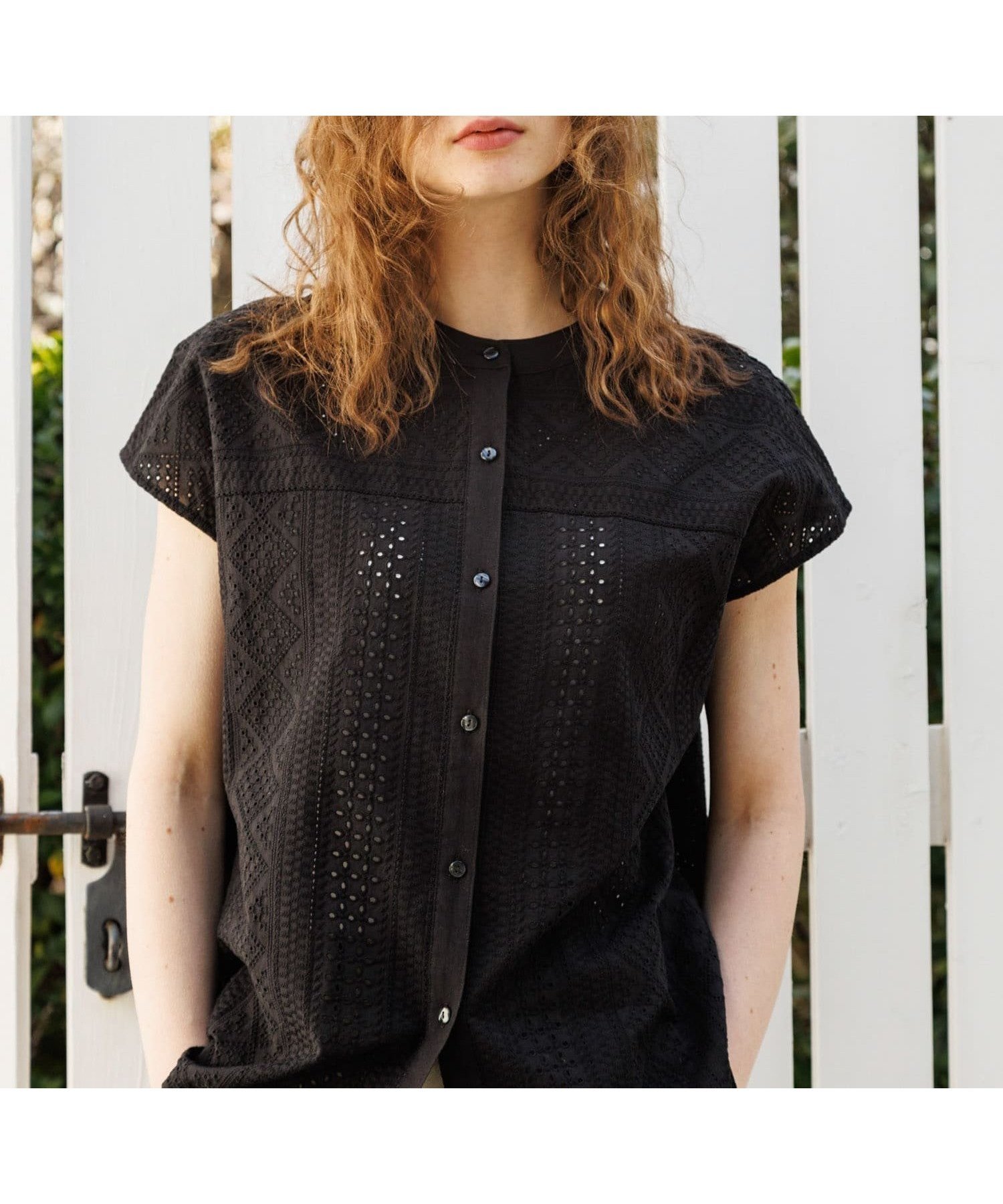 【サニーレーベル/Sonny Label / URBAN RESEARCH】の『WEB限定』バンドカラーコットンレースシャツ インテリア・キッズ・メンズ・レディースファッション・服の通販 founy(ファニー) 　ファッション　Fashion　レディースファッション　WOMEN　トップス・カットソー　Tops/Tshirt　シャツ/ブラウス　Shirts/Blouses　2025年　2025　2025春夏・S/S　Ss,Spring/Summer,2025　おすすめ　Recommend　カーディガン　Cardigan　スラックス　Slacks　デニム　Denim　ボトム　Bottom　夏　Summer　S/S・春夏　Ss・Spring/Summer　ブラック|ID: prp329100004528600 ipo3291000000032021383