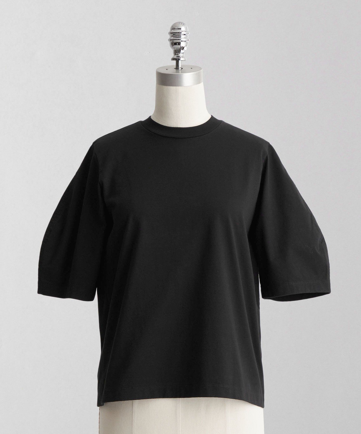 【ユナイテッドアローズ/UNITED ARROWS】のLOEFF コットン クレセントスリーブ Tシャツ インテリア・キッズ・メンズ・レディースファッション・服の通販 founy(ファニー) 　ファッション　Fashion　レディースファッション　Ladies' Fashion Online　トップス・カットソー　Tops/Tshirt　シャツ/ブラウス　Shirts/Blouses　ロング / Tシャツ　T-Shirts　インナー　Inner　カットソー　Cut And Sew　シンプル　Simple　フィット　Fit　マキシ　Maxi　半袖　Short Sleeve　定番　Standard　BLACK|ID: prp329100004528618 ipo3291000000032397452