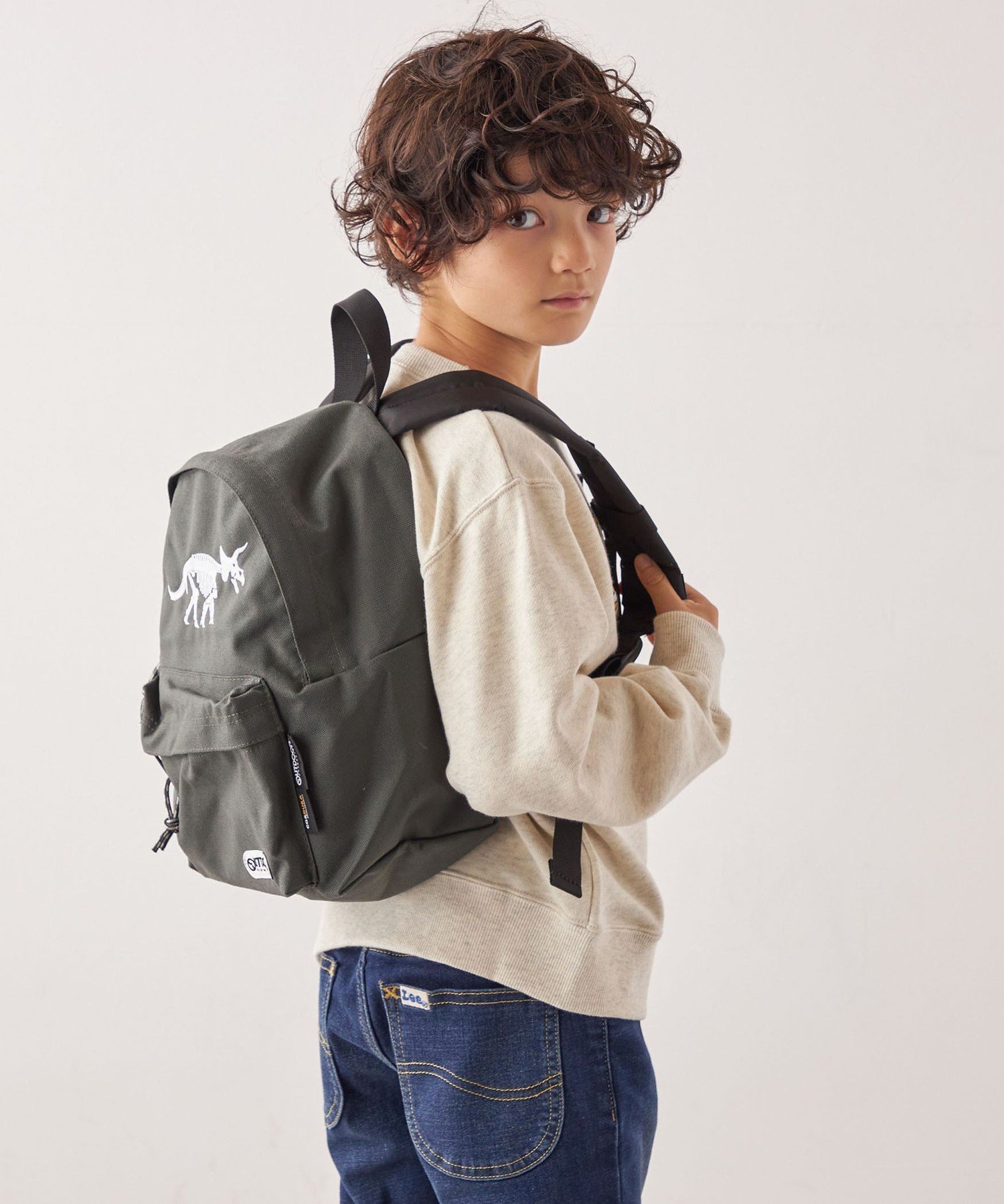 【シップス/SHIPS / KIDS】の【SHIPS any別注】OUTDOOR PRODUCTS 刺繍 バックパック インテリア・キッズ・メンズ・レディースファッション・服の通販 founy(ファニー) 　ファッション　Fashion　キッズファッション　KIDS　おすすめ　Recommend　スペシャル　Special　別注　Special Order　定番　Standard　グレー|ID: prp329100004528648 ipo3291000000032021618