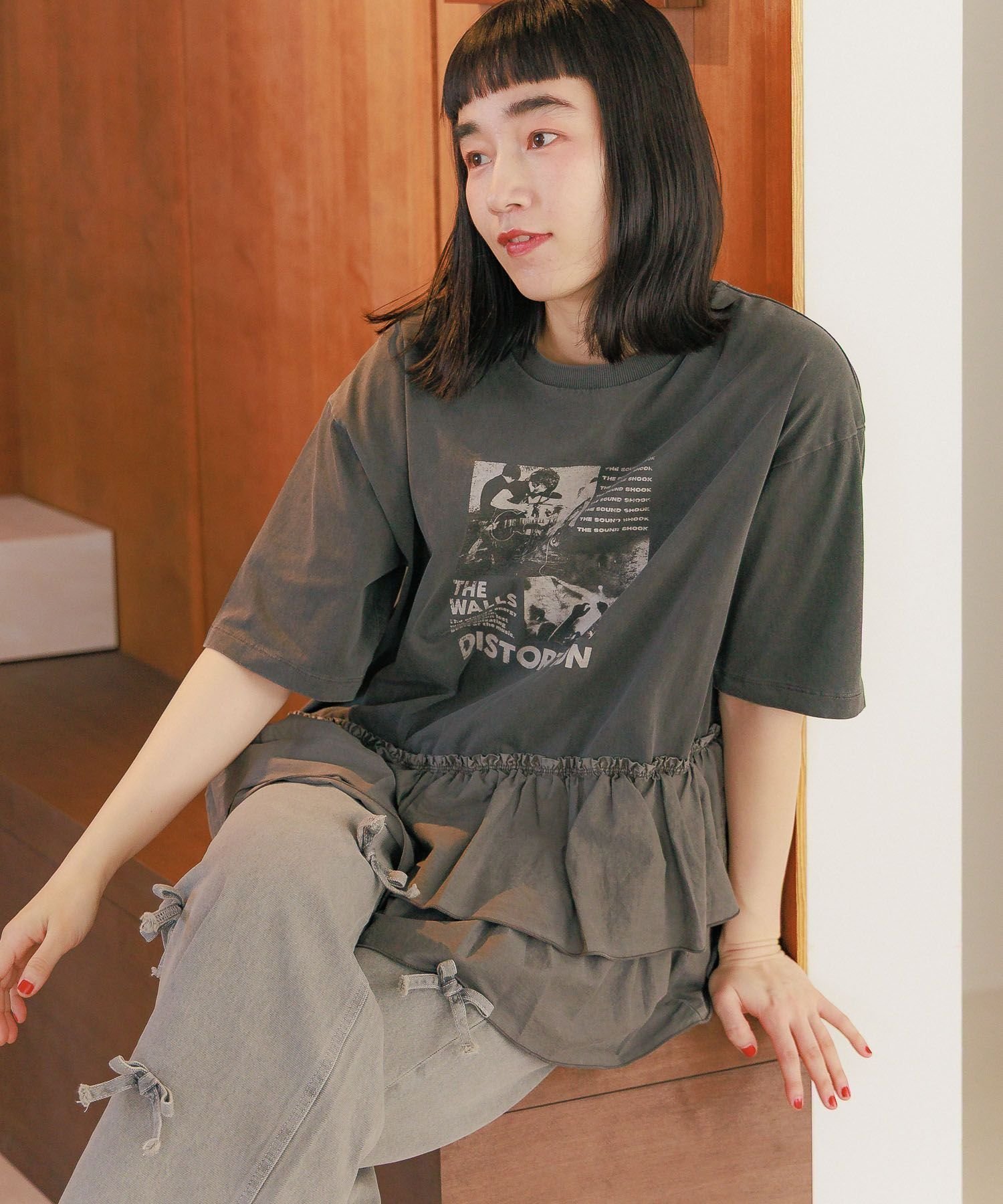 【ニコアンド/niko and】の布帛コンビフリルロックTシャツ 人気、トレンドファッション・服の通販 founy(ファニー) 　ファッション　Fashion　レディースファッション　WOMEN　トップス・カットソー　Tops/Tshirt　シャツ/ブラウス　Shirts/Blouses　ロング / Tシャツ　T-Shirts　おすすめ　Recommend　コンビ　Combination　サロペット　Overalls　フリル　Frills　プリント　Print　ワイド　Wide　人気　Popularity　今季　This Season　吸水　Water Absorption　 other-1|ID: prp329100004528656 ipo3291000000032059847