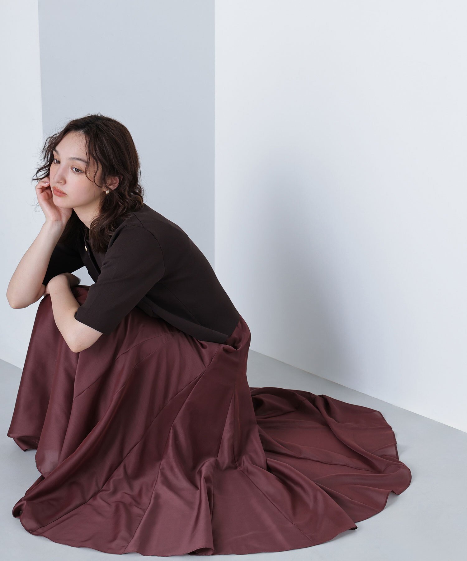 【ナチュラル ビューティー ベーシック/NATURAL BEAUTY BASIC】のエンブレムボタンニットジャケット半袖 インテリア・キッズ・メンズ・レディースファッション・服の通販 founy(ファニー) 　ファッション　Fashion　レディースファッション　Fashion for Women　アウター　Coat / Outerwear Collection　レディースジャケット・軽アウター　Jackets　コンパクト　Compact, Small Size　ジャケット　Jacket, Outerwear　ミラノリブ　Milano Rib, Milano Stitch　人気　Popular, Best Seller　半袖　Short Sleeve, Half Sleeve　ダークブラウン1|ID: prp329100004528682 ipo3291000000032723155