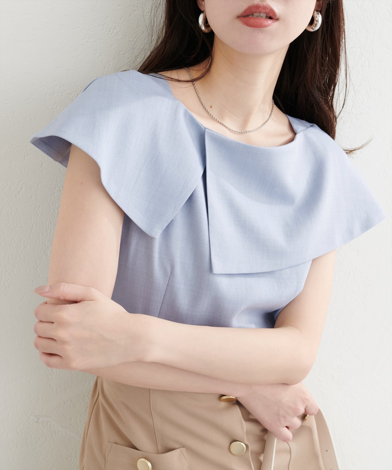 【ナチュラルクチュール/natural couture】の【WEB限定】アシメカラーオフショルブラウス インテリア・キッズ・メンズ・レディースファッション・服の通販 founy(ファニー) 　ファッション　Fashion　レディースファッション　WOMEN　トップス・カットソー　Tops/Tshirt　シャツ/ブラウス　Shirts/Blouses　2025年　2025　2025春夏・S/S　Ss,Spring/Summer,2025　オフショル　Off Shoulder　シンプル　Simple　ダウン　Down　デニム　Denim　フェミニン　Feminine　ボトム　Bottom　ポケット　Pocket　マーメイド　Mermaid　夏　Summer　サックスブルー|ID: prp329100004528685 ipo3291000000032207211