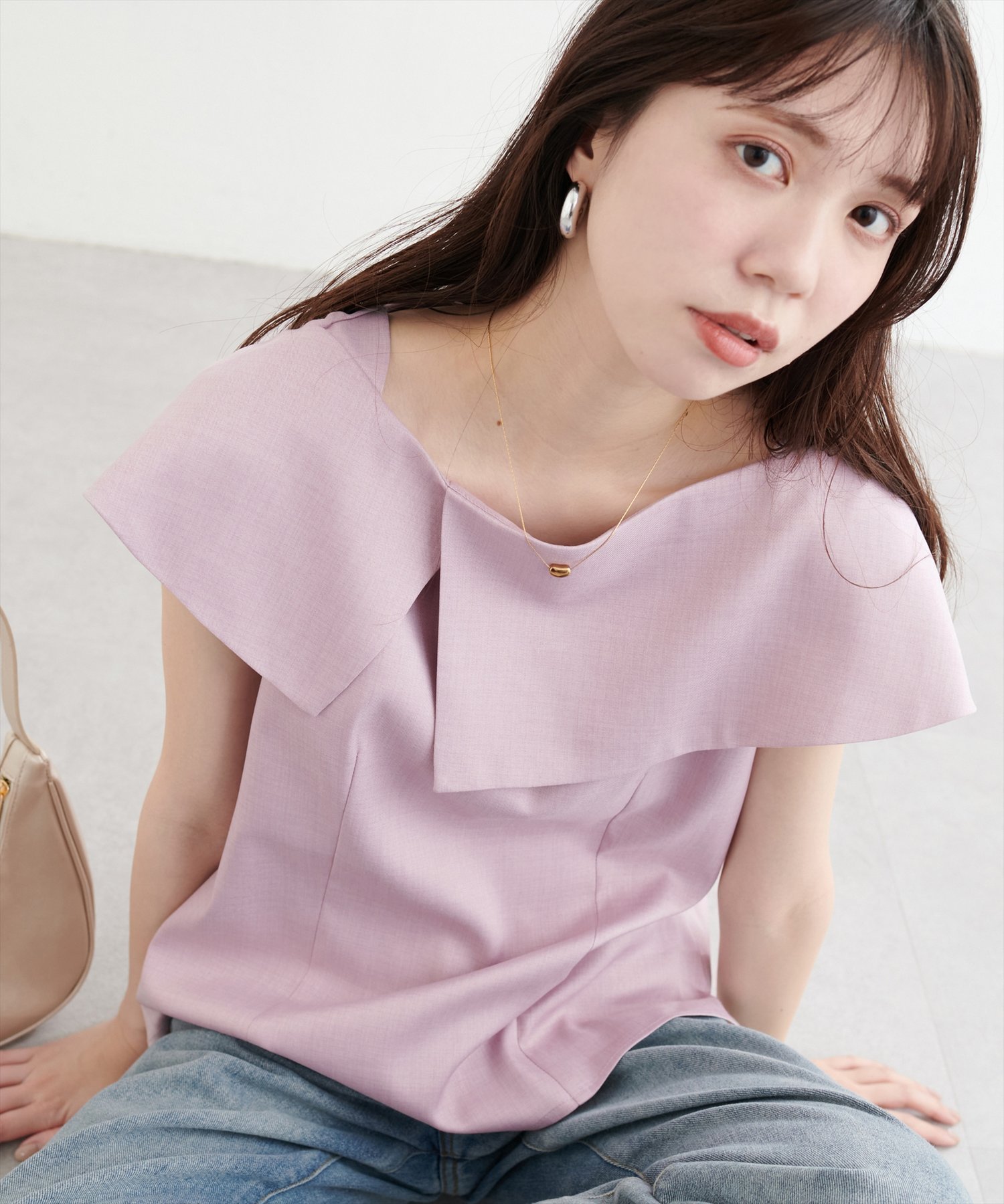 【ナチュラルクチュール/natural couture】の【WEB限定】アシメカラーオフショルブラウス インテリア・キッズ・メンズ・レディースファッション・服の通販 founy(ファニー) 　ファッション　Fashion　レディースファッション　WOMEN　トップス・カットソー　Tops/Tshirt　シャツ/ブラウス　Shirts/Blouses　2025年　2025　2025春夏・S/S　Ss,Spring/Summer,2025　オフショル　Off Shoulder　シンプル　Simple　ダウン　Down　デニム　Denim　フェミニン　Feminine　ボトム　Bottom　ポケット　Pocket　マーメイド　Mermaid　夏　Summer　ピンク|ID: prp329100004528685 ipo3291000000032207215