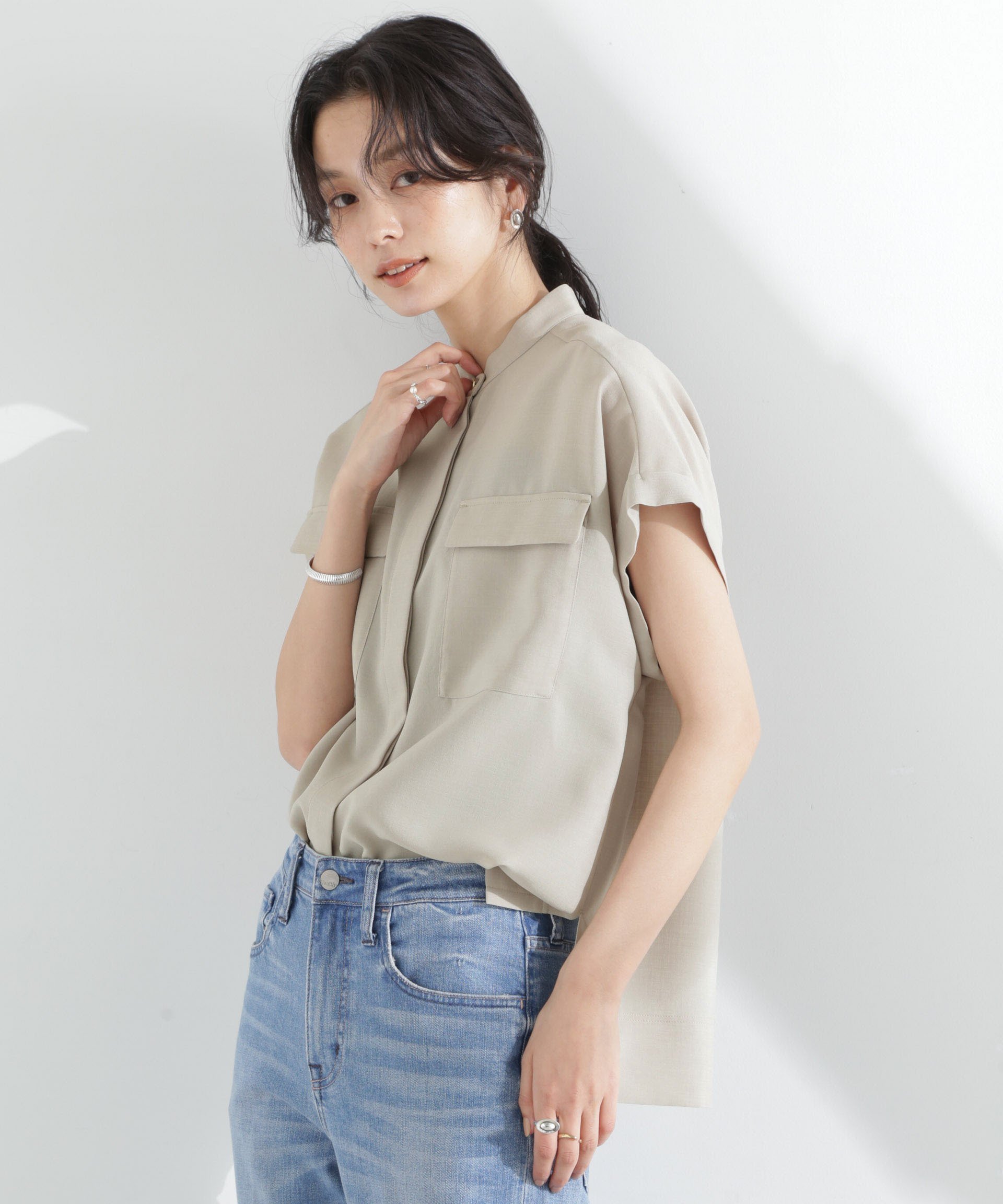 【ナノ ユニバース/nano universe】のメランジドライ スタンドポケットシャツ(セットアップ可) 人気、トレンドファッション・服の通販 founy(ファニー) 　ファッション　Fashion　レディースファッション　WOMEN　トップス・カットソー　Tops/Tshirt　シャツ/ブラウス　Shirts/Blouses　春　Spring　スタンド　Stand　ストレッチ　Stretch　スリット　Slit　スリーブ　Sleeve　セットアップ　Set Up　トレンド　Trend　フレンチ　French　フロント　Front　ベーシック　Basic　ポケット　Pocket　半袖　Short Sleeve　羽織　Haori　メランジ　Melange　ロールアップ　Roll Up　S/S・春夏　Ss・Spring/Summer　おすすめ　Recommend　夏　Summer　2025年　2025　2025春夏・S/S　Ss,Spring/Summer,2025　 other-1|ID: prp329100004528690 ipo3291000000032021836