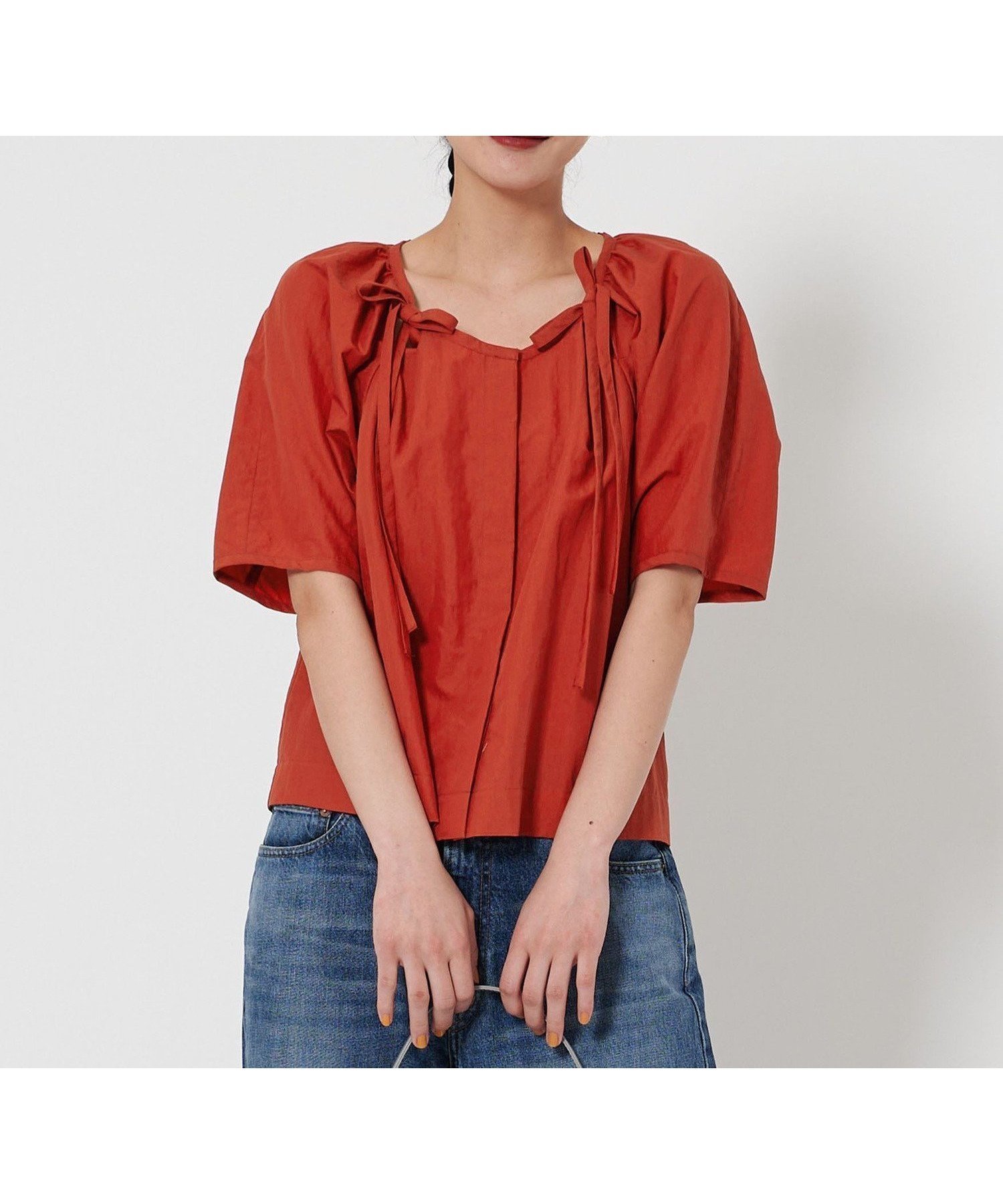 【ビューティ&ユース ユナイテッドアローズ/BEAUTY&YOUTH / UNITED ARROWS】のリボン ギャザー ブラウス インテリア・キッズ・メンズ・レディースファッション・服の通販 founy(ファニー) 　ファッション　Fashion　レディースファッション　Fashion for Women　トップス・カットソー　Cut & Sew Tops　シャツ・ブラウス・オフィスカジュアル　Elegant Blouses & Button-Ups　ギャザー　Gathered, Ruffled　コンパクト　Compact, Small Size　スポーティ　Sporty, Casual Athletic　デニム　Denim, Jeans Material　ボトム　Bottoms, Lower Wear　ミックス　Mix, Mixed Style　リボン　Ribbon, Bow　リラックス　Relax, Relaxed Fit　夏　Summer　ORANGE|ID: prp329100004528707 ipo3291000000033191631