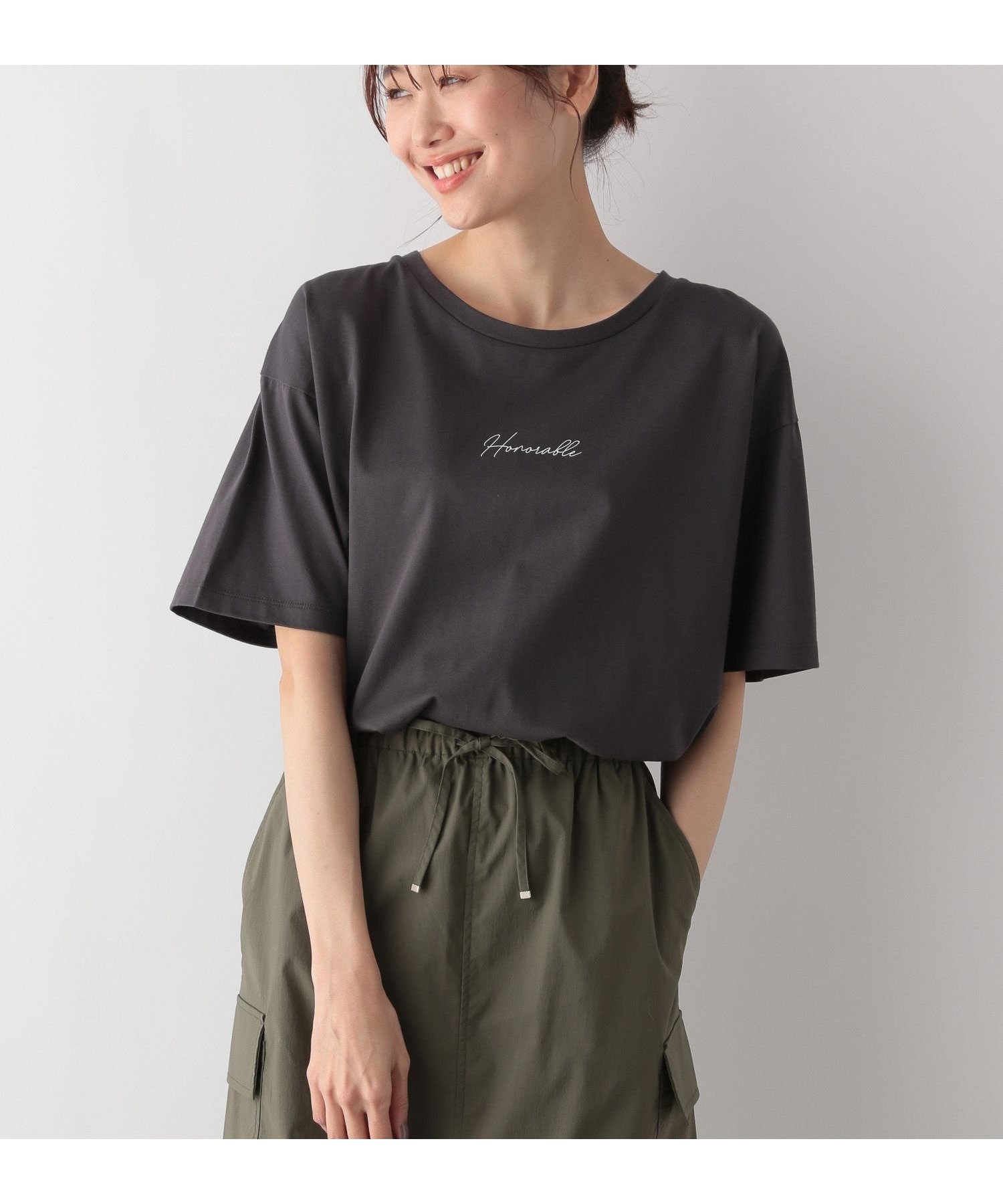 【グローバルワーク/GLOBAL WORK】のリッチクリーンプリントT/987156 インテリア・キッズ・メンズ・レディースファッション・服の通販 founy(ファニー) 　ファッション　Fashion　レディースファッション　Ladies' Fashion Online　インナー　Inner　シルク　Silk　スリット　Slit　人気　Popularity　抗菌　Antibacterial　スミクロ/筆記体18|ID: prp329100004528725 ipo3291000000032578896