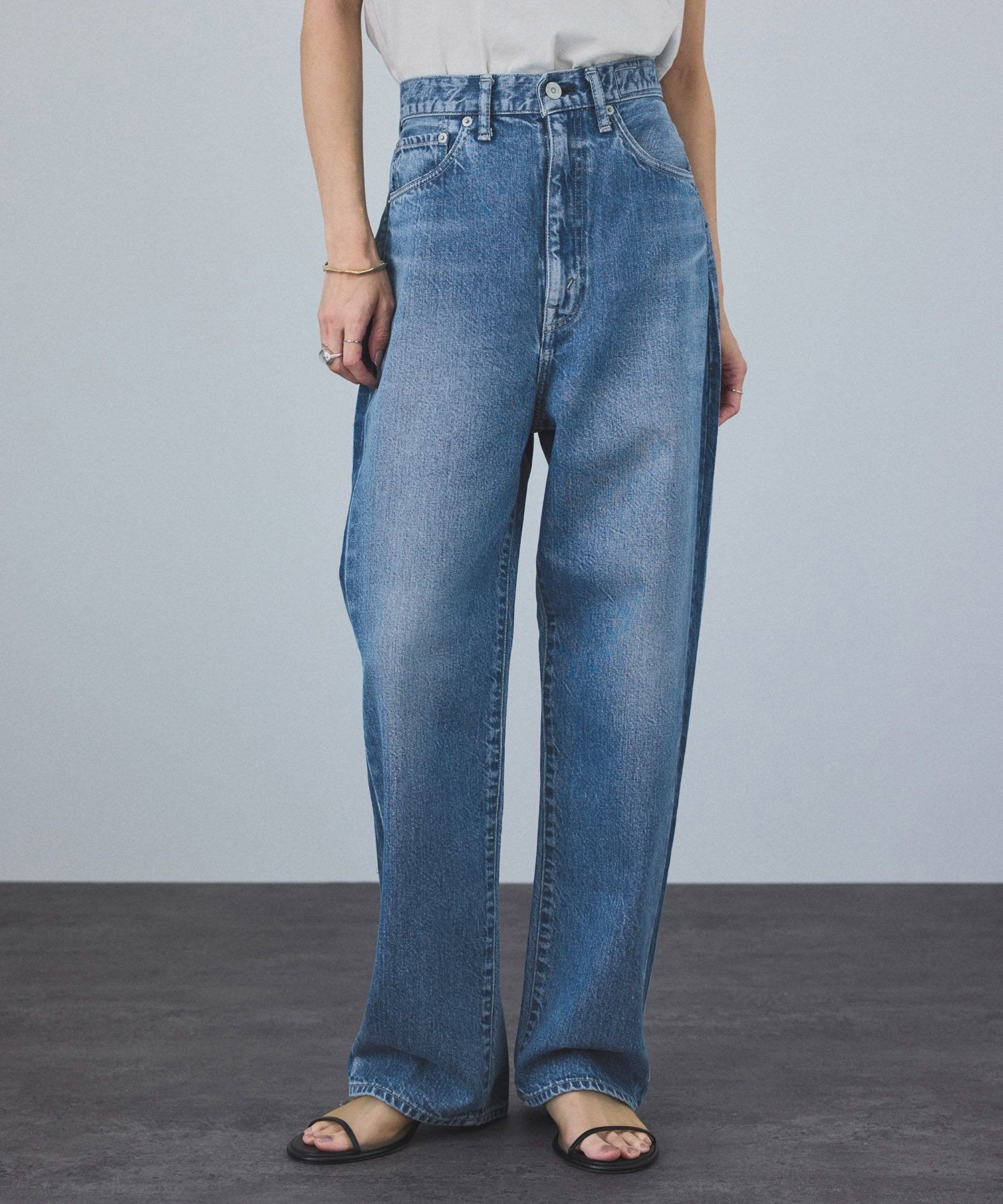 【サロン アダム エ ロペ/SALON adam et rope'】の【KURO for SALON(クロ)】別注OPTIMA SIDELINE 人気、トレンドファッション・服の通販 founy(ファニー) 　ファッション　Fashion　レディースファッション　Fashion for Women　ウォッシュ　Washed Finish　デニム　Denim, Jeans Material　モチーフ　Motif, Design Theme　別注　Limited Edition, Custom Order　定番　Standard, Basic Item　 other-1|ID: prp329100004528729 ipo3291000000033095499