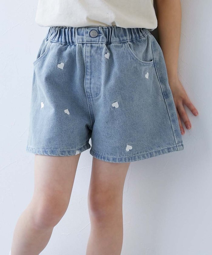 【デビロック/devirock / KIDS】のハート刺繍 デニムショートパンツ デニムパンツ ハーフパンツ 25SS インテリア・キッズ・メンズ・レディースファッション・服の通販 founy(ファニー) https://founy.com/ ファッション Fashion キッズファッション Fashion for Kids ボトムス Bottoms チュール Tulip, Tulip Motif デニム Denim, Jeans Material トレンド Trend, Trending Now ハーフ Half, Half-Length おすすめ Recommended / Our Picks 2025年 2025 2025春夏・S/S Spring/Summer 2025 SS25 |ID: prp329100004528763 ipo3291000000032728768