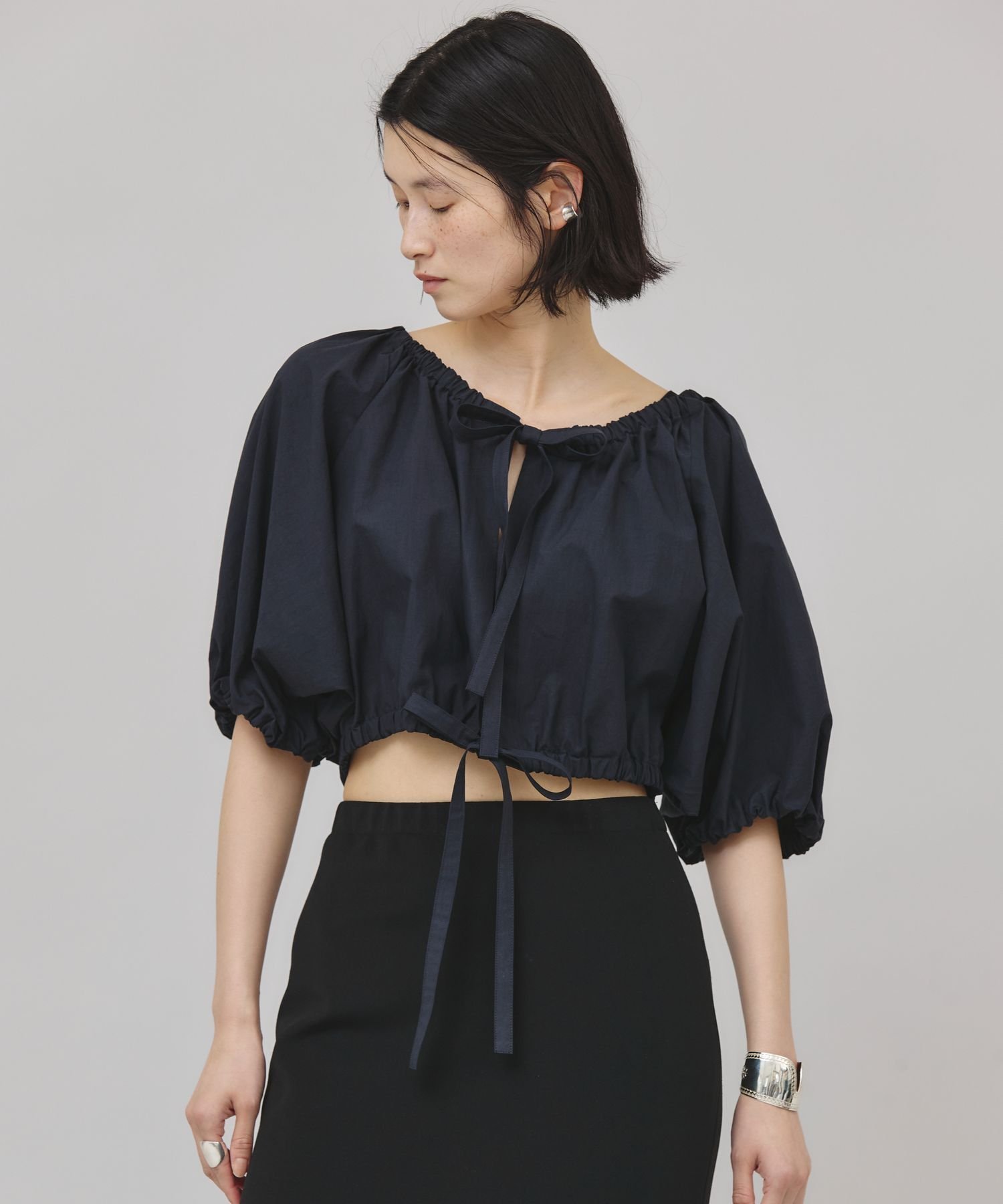 【カレンソロジー/Curensology】のギャザーボレロブラウス インテリア・キッズ・メンズ・レディースファッション・服の通販 founy(ファニー) 　ファッション　Fashion　レディースファッション　WOMEN　アウター　Coat Outerwear　ボレロ　Bolero jackets　トップス・カットソー　Tops/Tshirt　シャツ/ブラウス　Shirts/Blouses　エレガント 上品　Elegant　タイプライター　Typewriter　フロント　Front　ボレロ　Bolero　リボン　Ribbon　ワッシャー　Washer　日本製　Made In Japan　夏　Summer　ネイビー88|ID: prp329100004528802 ipo3291000000032127254
