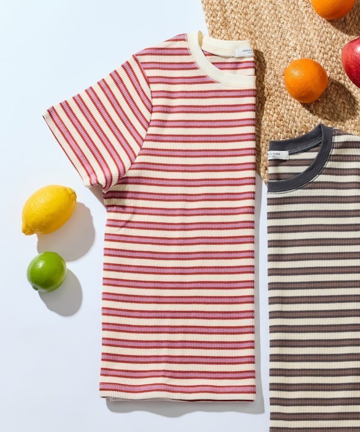 【フリークスストア/FREAK'S STORE】のマルチボーダー 半袖 TEE シャツ【限定展開】 25SS インテリア・キッズ・メンズ・レディースファッション・服の通販 founy(ファニー) 　ファッション　Fashion　レディースファッション　Ladies' Fashion Online　トップス・カットソー　Tops/Tshirt　シャツ/ブラウス　Shirts/Blouses　インナー　Inner　春　Spring　キャミワンピース　Cami Dress　コンパクト　Compact　今季　This Season　吸水　Water Absorption　デニム　Denim　人気　Popularity　フィット　Fit　ボトム　Bottom　ボーダー　Border　半袖　Short Sleeve　ワッフル　Waffle　S/S・春夏　Ss・Spring/Summer　夏　Summer　2025年　2025　2025春夏・S/S　Ss,Spring/Summer,2025　レッド|ID: prp329100004528947 ipo3291000000032268386
