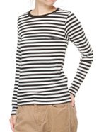 【ビームス ウイメン/BEAMS】の【定番人気!】BEAMS BOY / フライス 1cm ボーダー ウォッシャブル カットソー 25AW 人気、トレンドファッション・服の通販 founy(ファニー) ファッション Fashion レディースファッション Fashion for Women トップス・カットソー Cut & Sew Tops カットソー・ベーシックTシャツ Cut-and-Sewn Tops / Stretch Tees & Basics インナー Innerwear ウォッシャブル Machine Washable カットソー Cut and Sewn Top スウェット / スエット Sweatshirt, Sweatwear スタンダード Standard, Basic 定番 Standard, Basic Item 人気 Popular, Best Seller フィット Fit, Slim Fit ベーシック Basic, Essential ボーダー Border, Stripe ワンポイント One Point, Statement Accent おすすめ Recommended / Our Picks 2025年 2025 2025-2026秋冬・A/W Autumn/Winter 2025–26 AW25–26 thumbnail BLK/WHT|ID: prp329100004528954 ipo3291000000034476305