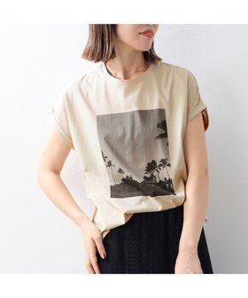 【マイカ ディール/MICA & DEAL】のフォトプリントT-shirt-palm tree 人気、トレンドファッション・服の通販 founy(ファニー) ファッション Fashion レディースファッション WOMEN トップス・カットソー Tops/Tshirt シャツ/ブラウス Shirts/Blouses ロング / Tシャツ T-Shirts バランス Balance プリント Print ヘムライン Hemline 夏 Summer |ID:prp329100004528962