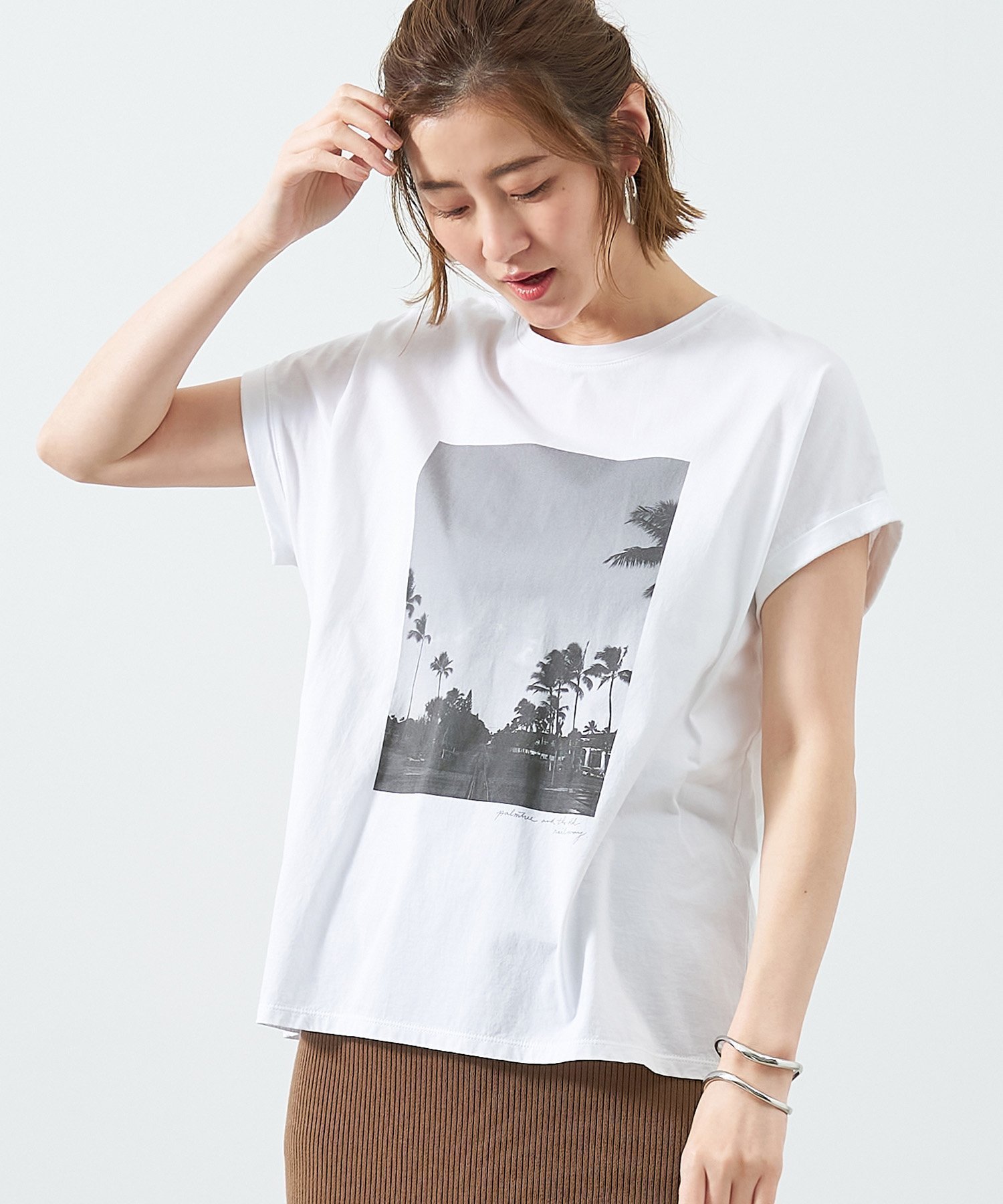 【マイカ ディール/MICA & DEAL】のフォトプリントT-shirt-palm tree インテリア・キッズ・メンズ・レディースファッション・服の通販 founy(ファニー) 　ファッション　Fashion　レディースファッション　WOMEN　トップス・カットソー　Tops/Tshirt　シャツ/ブラウス　Shirts/Blouses　ロング / Tシャツ　T-Shirts　バランス　Balance　プリント　Print　ヘムライン　Hemline　夏　Summer　WHITE|ID: prp329100004528962 ipo3291000000032023002