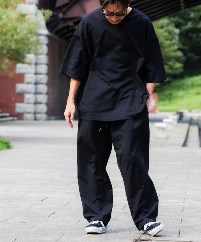 【アーバンリサーチ/URBAN RESEARCH / MEN】のSHADE TECH EASY PANTS インテリア・キッズ・メンズ・レディースファッション・服の通販 founy(ファニー) https://founy.com/ ファッション Fashion メンズファッション Fashion for Men ボトムス Bottoms クール Cool, Chic シンプル Simple, Minimal スタンダード Standard, Basic ストレッチ Stretch, Stretchy Fabric 人気 Popular, Best Seller メンズ Men's, Menswear リラックス Relax, Relaxed Fit ループ Loop, Loop Knit ワイド Wide, Wide Fit S/S・春夏 SS, Spring/Summer, Warm Season 夏 Summer 2024年 2024 2024春夏・S/S Spring/Summer 2024 SS24 エレガント 上品 Elegant 2024-2025秋冬・A/W Autumn/Winter 2024–25 AW24–25 2025年 2025 2025春夏・S/S Spring/Summer 2025 SS25 |ID: prp329100004528978 ipo3291000000033573803