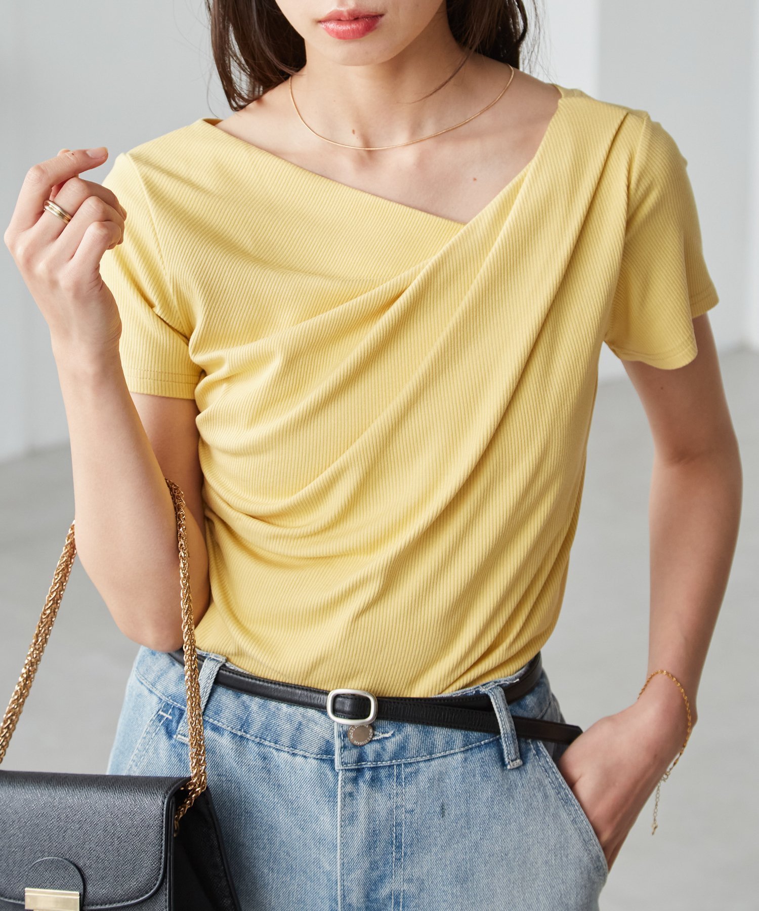 【ラナン/Ranan】のRanan/ドレープリブTシャツ インテリア・キッズ・メンズ・レディースファッション・服の通販 founy(ファニー) 　ファッション　Fashion　レディースファッション　Ladies' Fashion Online　トップス・カットソー　Tops/Tshirt　シャツ/ブラウス　Shirts/Blouses　ロング / Tシャツ　T-Shirts　オフショルダー　Off Shoulder　シンプル　Simple　タイトスカート　Tight Skirt　デコルテ　Decolletage　トレンド　Trend　ドレープ　Drape　フィット　Fit　フェミニン　Feminine　ベーシック　Basic　ポケット　Pocket　半袖　Short Sleeve　夏　Summer　エレガント 上品　Elegant　イエロー|ID: prp329100004529033 ipo3291000000032328663