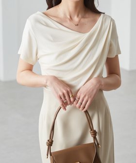 【ラナン/Ranan】のRanan/ドレープリブTシャツ 人気、トレンドファッション・服の通販 founy(ファニー) ファッション Fashion レディースファッション Fashion for Women トップス・カットソー Cut & Sew Tops シャツ・ブラウス・オフィスカジュアル Elegant Blouses & Button-Ups ロングTシャツ・Tシャツ Longline T-Shirts & Tees シンプル Simple, Minimal タイトスカート Pencil Skirt, Tight Skirt デコルテ Décolleté, Neckline トレンド Trend, Trending Now ドレープ Drape, Draping Fabric フィット Fit, Slim Fit フェミニン Feminine, Girly ベーシック Basic, Essential ポケット Pocket, Pocket Detail 半袖 Short Sleeve, Half Sleeve 夏 Summer エレガント 上品 Elegant |ID:prp329100004529033
