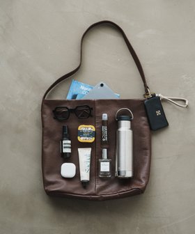 【ラシット/russet】の【再値下げ】 A4サイズ対応・510g ソフトレザーワンショルダーバッグ 人気、トレンドファッション・服の通販 founy(ファニー) ファッション Fashion レディースファッション Fashion for Women バッグ Bags 傘 Umbrella, Parasol ショルダー Shoulder, Shoulder Strap 財布 Wallet, Purse タオル Towel, Bath Towel チャーム Charm, Pendant デニム Denim, Jeans Material トレンド Trend, Trending Now 定番 Standard, Basic Item ハンカチ Handkerchief, Hanky バランス Balance, Style Balance ベーシック Basic, Essential ポケット Pocket, Pocket Detail ポーチ Pouch, Small Case 日本製 Made In Japan エレガント 上品 Elegant ビジネス 仕事 通勤 Business / Work / Commuting 2025年 2025 2025春夏・S/S Spring/Summer 2025 SS25 |ID:prp329100004529047
