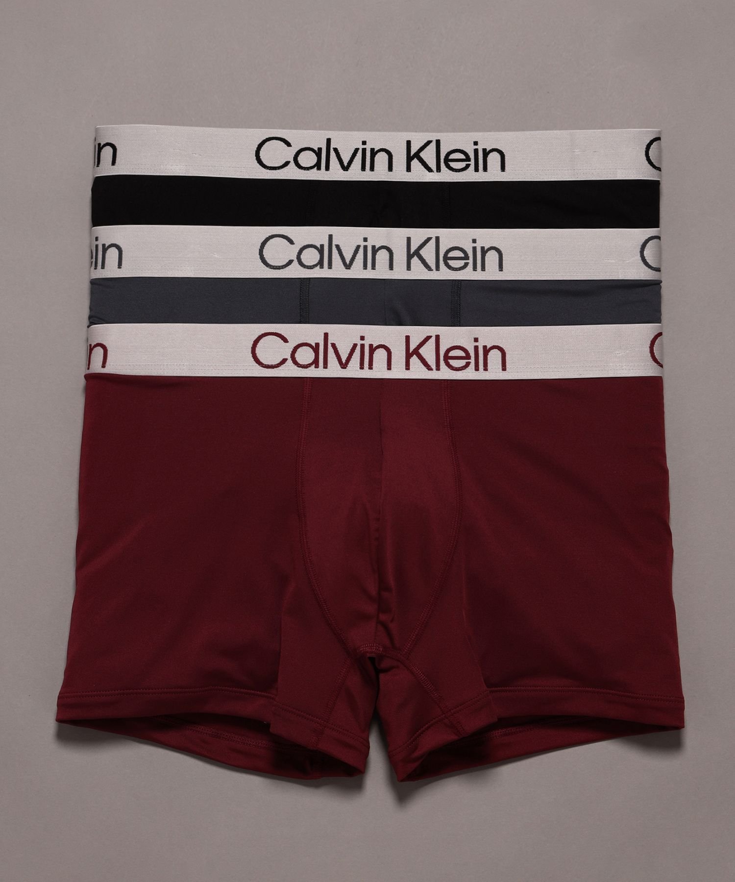 【カルバンクライン/Calvin Klein / MEN】の【公式ショップ】 カルバンクライン クロマティック ボクサーパンツ 3枚パック Calvin Klein Underwear NP2741O インテリア・キッズ・メンズ・レディースファッション・服の通販 founy(ファニー) 　ファッション　Fashion　メンズファッション　Men's Style Online　ボトムス　Bottoms/Men　おすすめ　Recommend　アンダー　Under　ギフト プレゼント　Gift Present　シンプル　Simple　スタイリッシュ　Stylish　フィット　Fit　フォルム　Form　ベーシック　Basic　モダン　Modern　BLACK/TURBULENCE/RUBY WINE|ID: prp329100004529064 ipo3291000000032680751