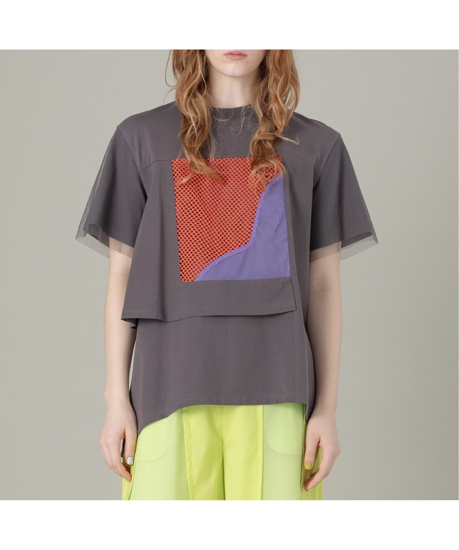 【アウラアイラ/AULA AILA】のMESH COMBINATION T-SHIRT インテリア・キッズ・メンズ・レディースファッション・服の通販 founy(ファニー) 　ファッション　Fashion　レディースファッション　Fashion for Women　トップス・カットソー　Cut & Sew Tops　シャツ・ブラウス・オフィスカジュアル　Elegant Blouses & Button-Ups　ロングTシャツ・Tシャツ　Longline T-Shirts & Tees　インナー　Innerwear　カットソー　Cut and Sewn Top　シアー　Sheer, See-Through　チュール　Tulip, Tulip Motif　フロント　Front, Front Design　ボトム　Bottoms, Lower Wear　メッシュ　Mesh, Net Fabric　夏　Summer　CHARCOAL|ID: prp329100004529078 ipo3291000000032753878