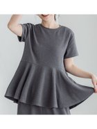 【コカ/COCA】のエンボス裾フリル半袖プルオーバー Gray|ID: prp329100004529088 ipo3291000000032260660