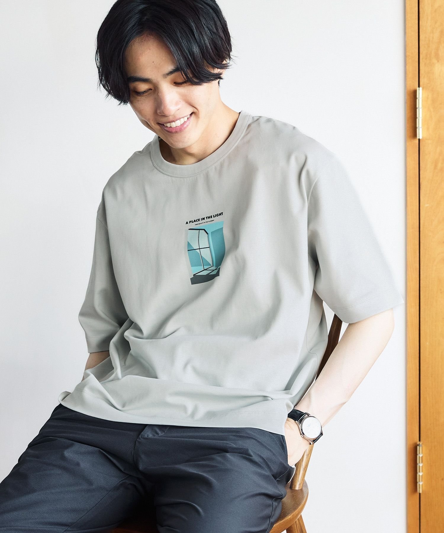 【グローバルワーク/GLOBAL WORK / MEN】の宮沢氷魚さん着用/リッチクリーンTシャツ/プリント/半袖/288193 インテリア・キッズ・メンズ・レディースファッション・服の通販 founy(ファニー) 　ファッション　Fashion　メンズファッション　MEN　おすすめ　Recommend　グラフィック　Graphic　シルク　Silk　シルケット　Mercerization　ジャケット　Jacket　スリット　Slit　プリント　Print　リラックス　Relax　エレガント 上品　Elegant　半袖　Short Sleeve　グレー*フロントアート13|ID: prp329100004529128 ipo3291000000032305487