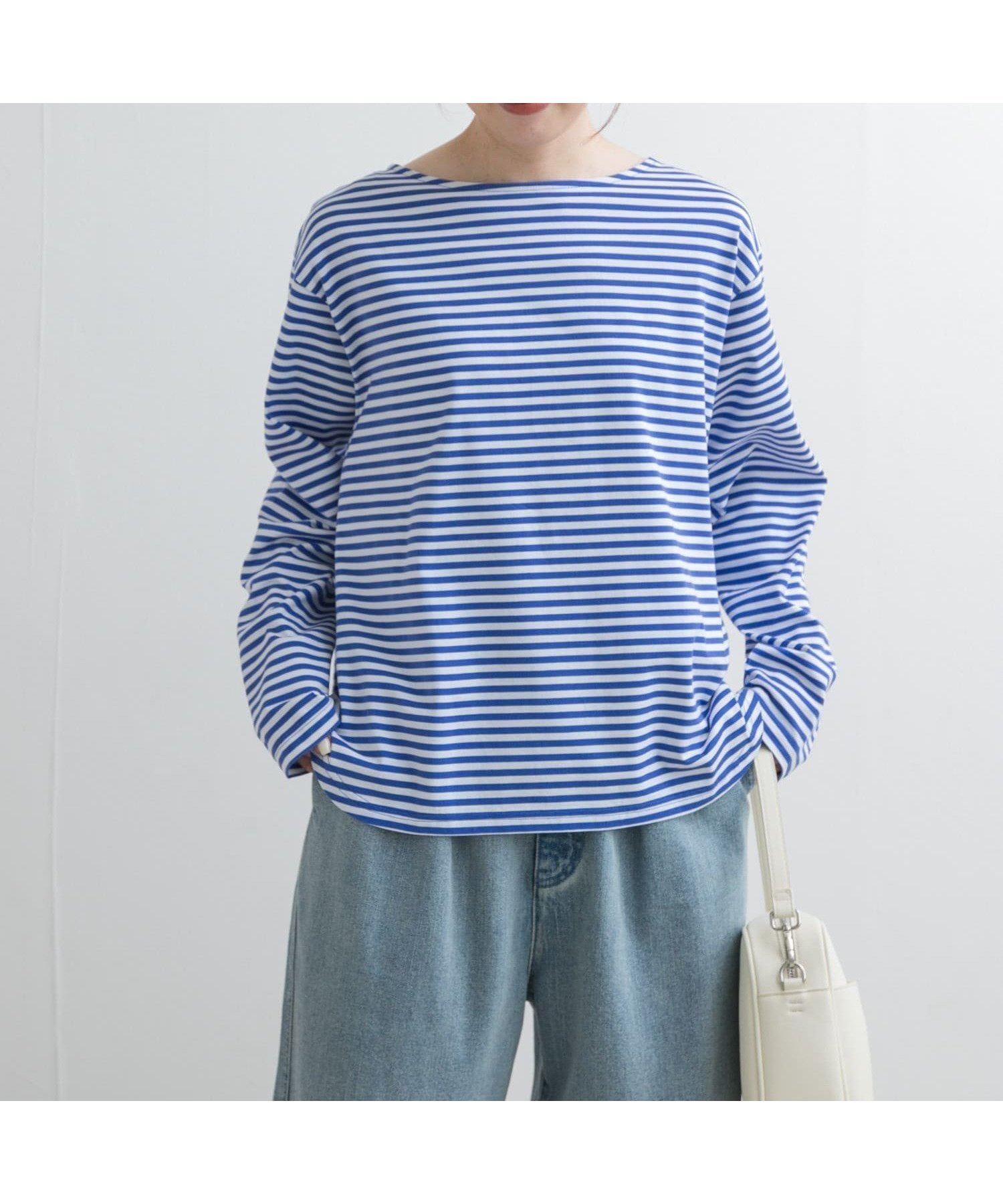 【アーバンリサーチ ドアーズ/URBAN RESEARCH DOORS】のラウンドヘムボーダーロングTシャツ インテリア・キッズ・メンズ・レディースファッション・服の通販 founy(ファニー) 　ファッション　Fashion　レディースファッション　WOMEN　トップス・カットソー　Tops/Tshirt　シャツ/ブラウス　Shirts/Blouses　ロング / Tシャツ　T-Shirts　2025年　2025　2025春夏・S/S　Ss,Spring/Summer,2025　インナー　Inner　カーディガン　Cardigan　シンプル　Simple　ボーダー　Border　ラウンド　Round　夏　Summer　S/S・春夏　Ss・Spring/Summer　BLUE×WHT|ID: prp329100004529196 ipo3291000000032268928