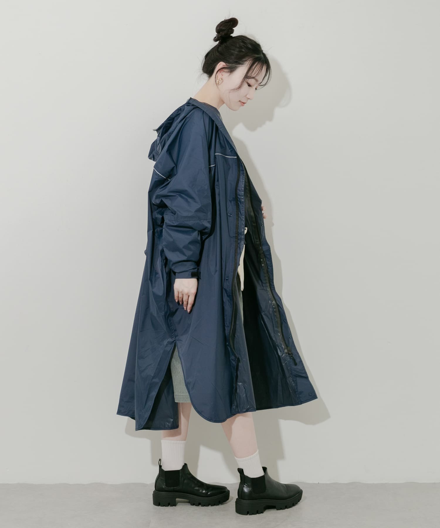 【スメリー/SMELLY】の『WEB限定』Wpc. バイシクルスリーブポンチョ インテリア・キッズ・メンズ・レディースファッション・服の通販 founy(ファニー) 　ファッション　Fashion　レディースファッション　WOMEN　アウター　Coat Outerwear　ポンチョ　Ponchos　2025年　2025　2025春夏・S/S　Ss,Spring/Summer,2025　おすすめ　Recommend　ドローコード　Draw Cord　パイピング　Piping　ポンチョ　Poncho　夏　Summer　S/S・春夏　Ss・Spring/Summer　ビジネス 仕事 通勤　Business　NVY|ID: prp329100004529227 ipo3291000000032024044