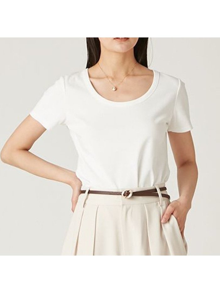 【フレイ アイディー/FRAY I.D】のラウンドネックTシャツ インテリア・キッズ・メンズ・レディースファッション・服の通販 founy(ファニー) https://founy.com/ 雑誌掲載アイテム Magazine Items ファッション雑誌 Fashion Magazines バイラ BAILA ファッション Fashion レディースファッション WOMEN トップス・カットソー Tops/Tshirt シャツ/ブラウス Shirts/Blouses ロング / Tシャツ T-Shirts スタイリッシュ Stylish 雑誌 Magazine デコルテ Decolletage プレート Plate ベーシック Basic 6月号 June Issue ラウンド Round エレガント 上品 Elegant |ID: prp329100004529250 ipo3291000000032024139