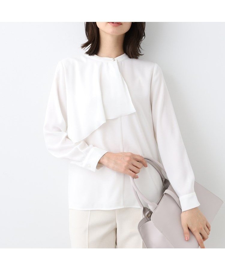 【インディヴィ/INDIVI】の春SALE!【洗える/UVケア】ヨークフリルブラウス インテリア・キッズ・メンズ・レディースファッション・服の通販 founy(ファニー) 　ファッション　Fashion　レディースファッション　WOMEN　トップス・カットソー　Tops/Tshirt　シャツ/ブラウス　Shirts/Blouses　インナー　Inner　カーディガン　Cardigan　ジャケット　Jacket　ジョーゼット　Georgette　ストレッチ　Stretch　スーツ　Suit　センター　Center　フリル　Frills　エレガント 上品　Elegant　吸水　Water Absorption　春　Spring　洗える　Washable　ホワイト|ID: prp329100004529306 ipo3291000000032024376
