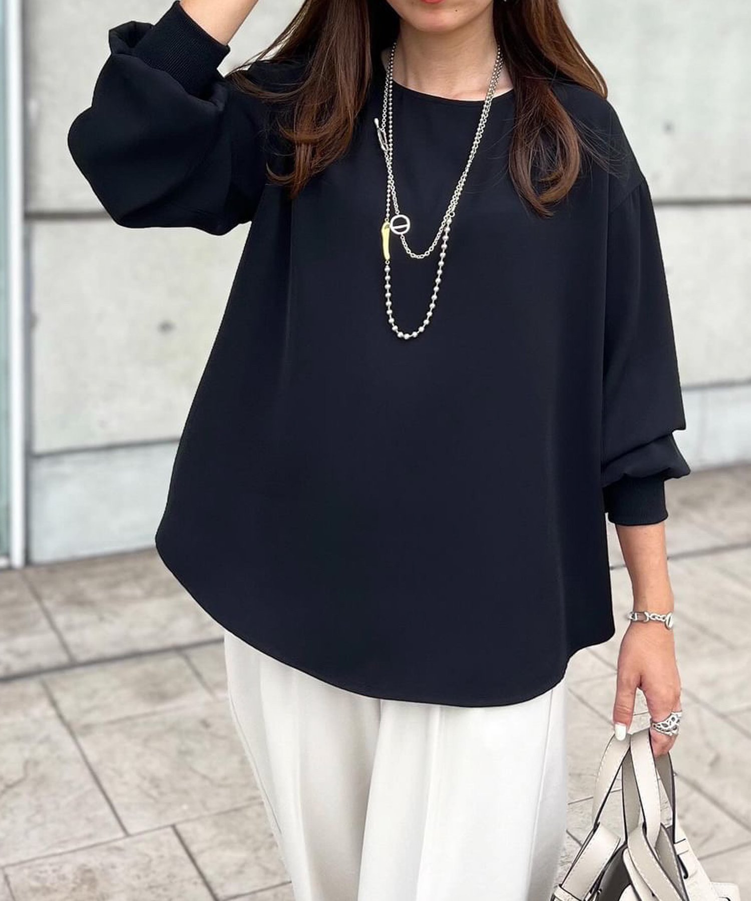 【その他のブランド/Other】の【再入荷!】バックジップロングスリーブTブラウス インテリア・キッズ・メンズ・レディースファッション・服の通販 founy(ファニー) 　ファッション　Fashion　レディースファッション　WOMEN　トップス・カットソー　Tops/Tshirt　シャツ/ブラウス　Shirts/Blouses　バッグ　Bag　インナー　Inner　コンパクト　Compact　スラックス　Slacks　スリーブ　Sleeve　デニム　Denim　バランス　Balance　ラウンド　Round　リボン　Ribbon　ロング　Long　再入荷　Restock/Back In Stock/Re Arrival　おすすめ　Recommend　エレガント 上品　Elegant　ブラック|ID: prp329100004529308 ipo3291000000032024390