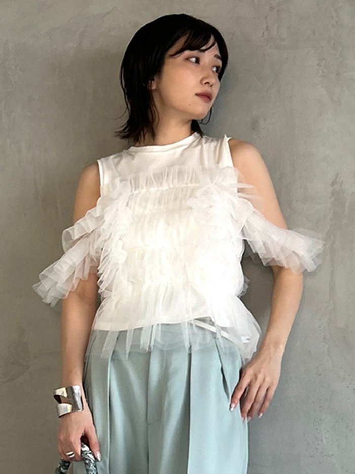 【フレイ アイディー/FRAY I.D】のチュールコンビ2wayトップス インテリア・キッズ・メンズ・レディースファッション・服の通販 founy(ファニー) https://founy.com/ ファッション Fashion レディースファッション WOMEN トップス・カットソー Tops/Tshirt オフショルダー Off Shoulder シャーリング Shirring チュール Tulle トレンド Trend ドッキング Docking リボン Ribbon エレガント 上品 Elegant 春 Spring |ID: prp329100004529347 ipo3291000000032024542