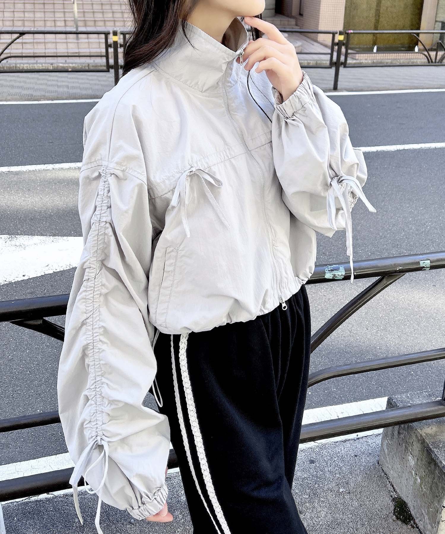 【イング/INGNI】のINGNI/ドロストリボンNyブルゾン インテリア・キッズ・メンズ・レディースファッション・服の通販 founy(ファニー) 　ファッション　Fashion　レディースファッション　WOMEN　アウター　Coat Outerwear　ブルゾン　Blouson/Jackets　ガーリー　Girly　ギャザー　Gather　コンパクト　Compact　シャーリング　Shirring　ショート　Short　スタンド　Stand　ダブル　Double　トレンド　Trend　ドローコード　Draw Cord　ハイネック　High Neck　バランス　Balance　パーカー　Hoodie　フェミニン　Feminine　フロント　Front　ブルゾン　Blouson　ボトム　Bottom　ポケット　Pocket　羽織　Haori　リボン　Ribbon　おすすめ　Recommend　ライトグレー|ID: prp329100004529348 ipo3291000000032024551