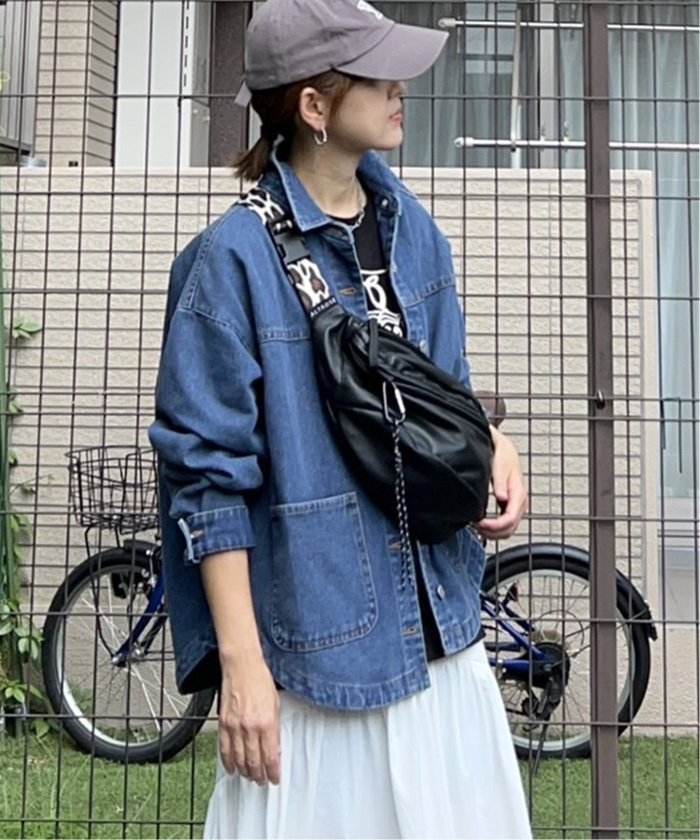 【ノッチ/notch】の【sweet web掲載】デニムシャツジャケット インテリア・キッズ・メンズ・レディースファッション・服の通販 founy(ファニー) https://founy.com/ 雑誌掲載アイテム Magazine Picks & Fashion Features ファッション雑誌 Fashion Magazines スウィート Sweet ファッション Fashion レディースファッション Fashion for Women アウター Coat / Outerwear Collection レディースジャケット・軽アウター Jackets インナー Innerwear キャミソール Camisole, Spaghetti Strap Top ジャケット Jacket, Outerwear 雑誌 Magazine, Fashion Magazine デニム Denim, Jeans Material ラウンド Round, Round Neck ロング Long, Long-Length |ID: prp329100004529383 ipo3291000000034021331