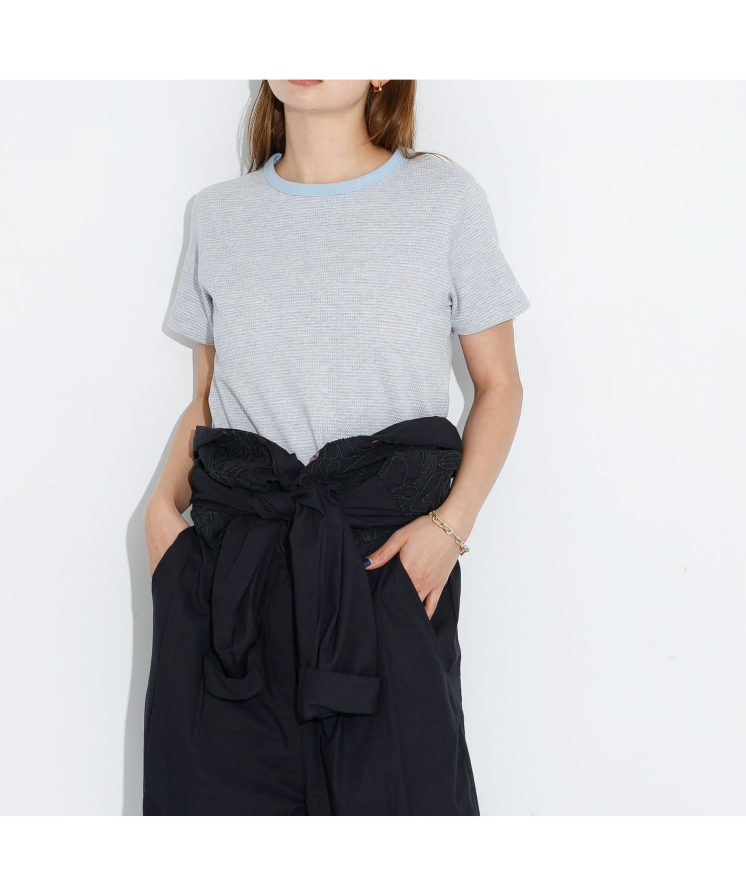 【サニーレーベル/Sonny Label / URBAN RESEARCH】のJQベーシックコンパクトTシャツ インテリア・キッズ・メンズ・レディースファッション・服の通販 founy(ファニー) 　ファッション　Fashion　レディースファッション　Fashion for Women　トップス・カットソー　Cut & Sew Tops　シャツ・ブラウス・オフィスカジュアル　Elegant Blouses & Button-Ups　ロングTシャツ・Tシャツ　Longline T-Shirts & Tees　2025年　2025　2025春夏・S/S　Spring/Summer 2025 SS25　おすすめ　Recommended / Our Picks　アクセサリー　Fashion Accessories　コンパクト　Compact, Small Size　サロペット　Overalls, Salopette　シルバー　Silver, Metallic Silver　デニム　Denim, Jeans Material　トレンド　Trend, Trending Now　フィット　Fit, Slim Fit　ベーシック　Basic, Essential　半袖　Short Sleeve, Half Sleeve　夏　Summer　S/S・春夏　SS, Spring/Summer, Warm Season　サックス系|ID: prp329100004529396 ipo3291000000033570771