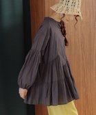 【ニコアンド/niko and】のプレミアムローンティアードブラウス チャコール18|ID: prp329100004529433 ipo3291000000032024897