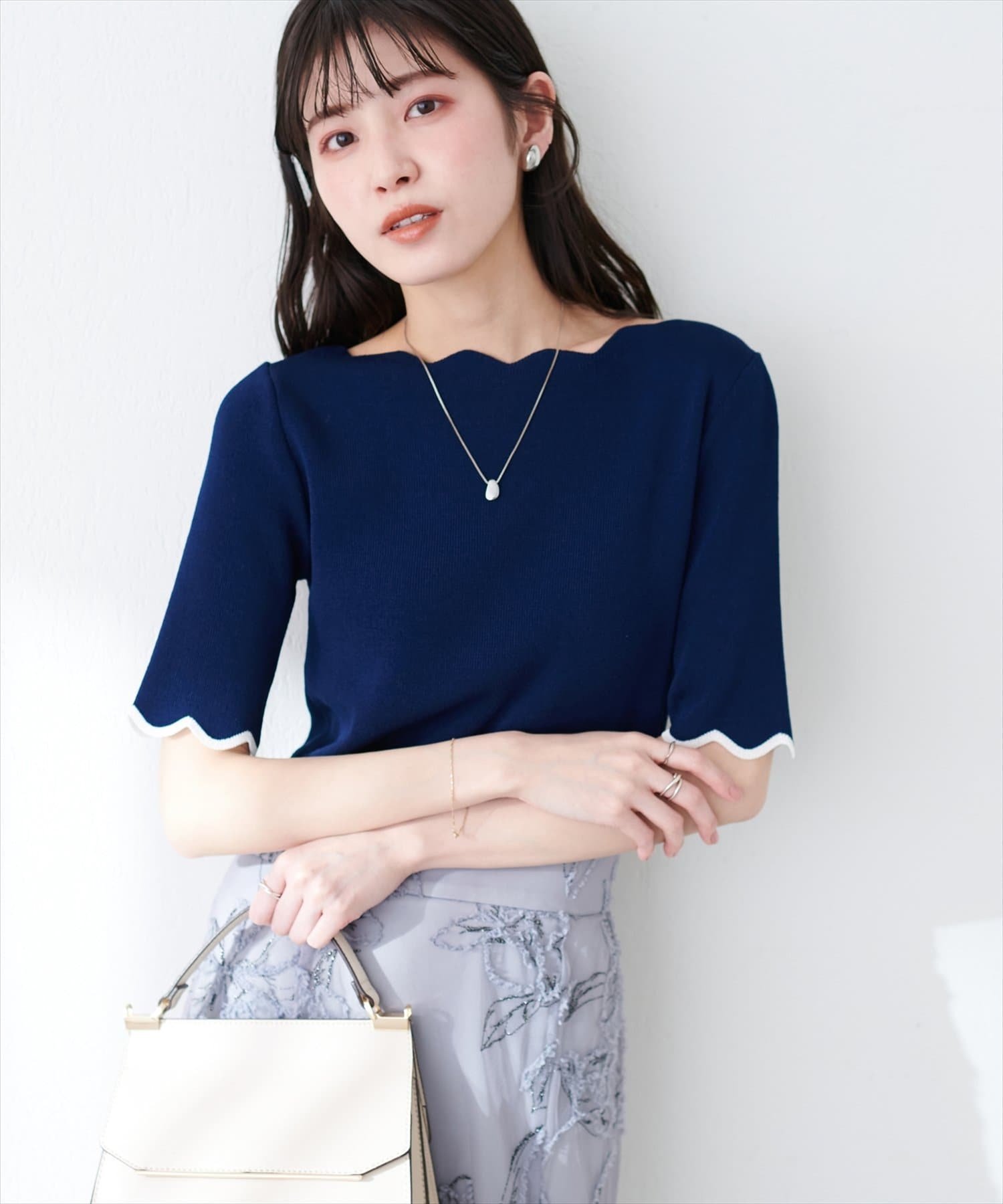 【ナチュラルクチュール/natural couture】の袖口配色スカラップ強撚ニット(5分袖) インテリア・キッズ・メンズ・レディースファッション・服の通販 founy(ファニー) 　ファッション　Fashion　レディースファッション　WOMEN　トップス・カットソー　Tops/Tshirt　ニット　Knit Tops　2025年　2025　2025春夏・S/S　Ss,Spring/Summer,2025　インナー　Inner　サロペット　Overalls　シンプル　Simple　スカラップ　Scalloped　ネイビー|ID: prp329100004529442 ipo3291000000032024932