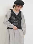 【サマンサモスモス/Samansa Mos2】の透かし柄ニットビスチェ 人気、トレンドファッション・服の通販 founy(ファニー) ファッション Fashion レディースファッション WOMEN トップス・カットソー Tops/Tshirt ニット Knit Tops ビスチェ Bustier ビスチェ Bustier ワンポイント One Point 透かし Watermark thumbnail ブラック|ID: prp329100004529443 ipo3291000000032024937