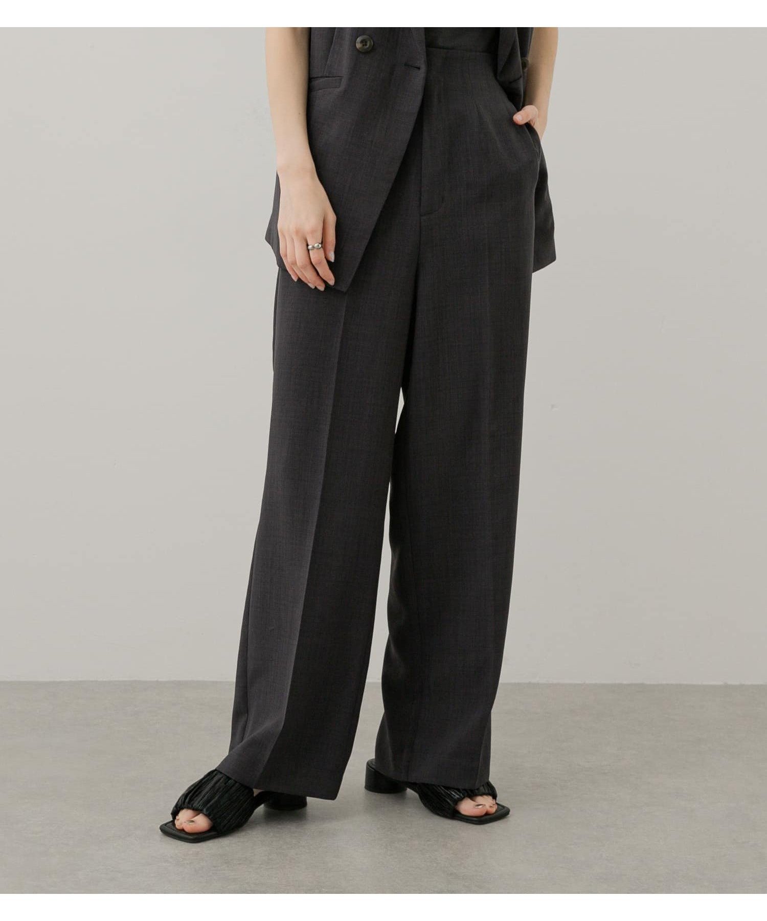 【センスオブプレイス/SENSE OF PLACE by URBAN RESEARCH】の『UR TECH DRYLUXE』リネンライクワイドパンツ インテリア・キッズ・メンズ・レディースファッション・服の通販 founy(ファニー) 　ファッション　Fashion　レディースファッション　Fashion for Women　パンツ　Pants & Trousers　吸水　Absorbent, Quick-Dry　セットアップ　Set-Up, Coordinated Outfit　センター　Center, Center Line　ワイド　Wide, Wide Fit　S/S・春夏　SS, Spring/Summer, Warm Season　おすすめ　Recommended / Our Picks　夏　Summer　エレガント 上品　Elegant　2025年　2025　2025春夏・S/S　Spring/Summer 2025 SS25　CHARCOAL|ID: prp329100004529906 ipo3291000000033086519
