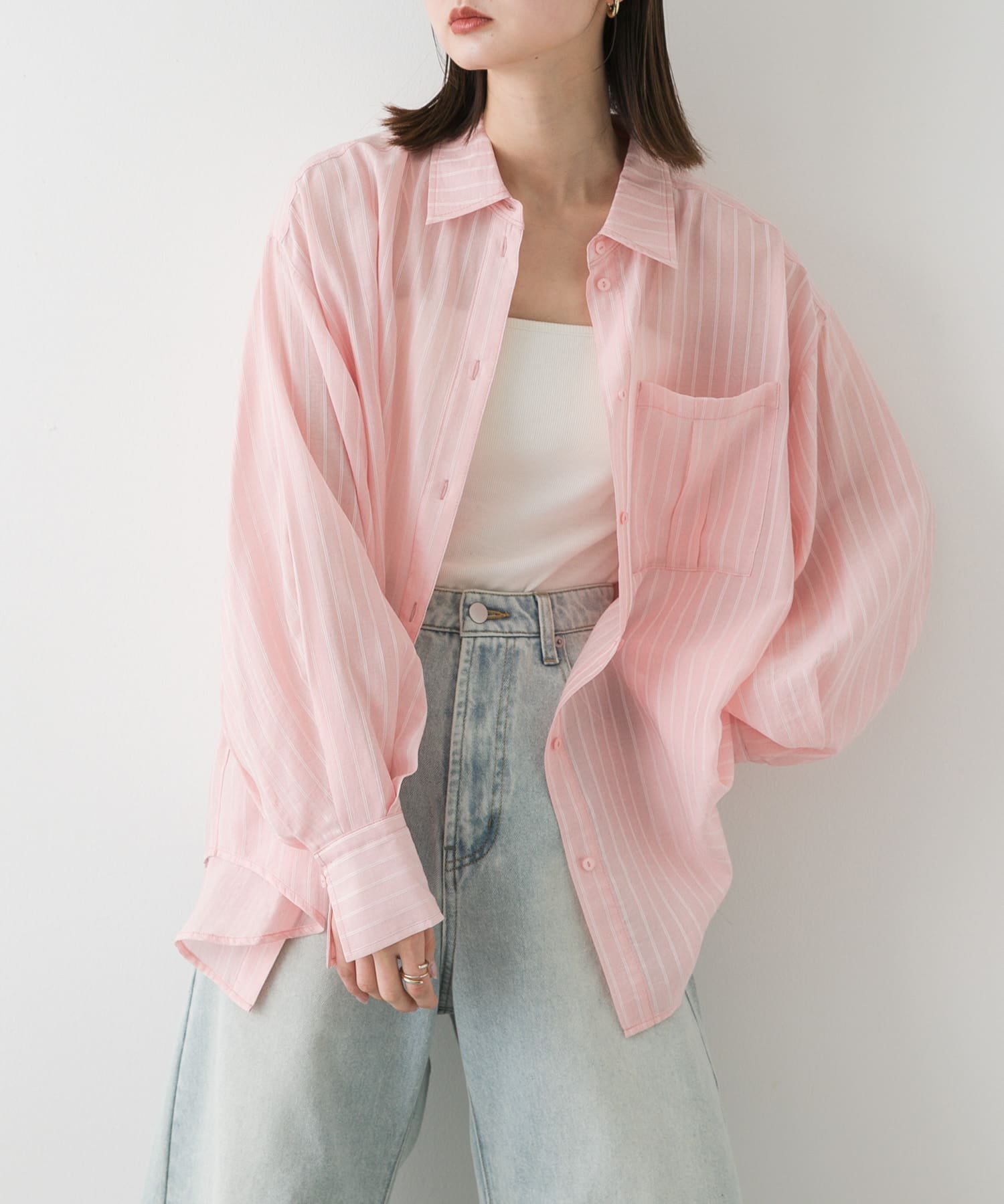 【センスオブプレイス/SENSE OF PLACE by URBAN RESEARCH】のタックポケットシアーストライプシャツ 人気、トレンドファッション・服の通販 founy(ファニー) 　ファッション　Fashion　レディースファッション　WOMEN　トップス・カットソー　Tops/Tshirt　シャツ/ブラウス　Shirts/Blouses　2025年　2025　2025春夏・S/S　Ss,Spring/Summer,2025　おすすめ　Recommend　シアー　Sheer　シンプル　Simple　ジャケット　Jacket　ストライプ　Stripe　デニム　Denim　ポケット　Pocket　ロング　Long　夏　Summer　春　Spring　S/S・春夏　Ss・Spring/Summer　秋　Autumn/Fall　羽織　Haori　 other-1|ID: prp329100004529907 ipo3291000000032027200